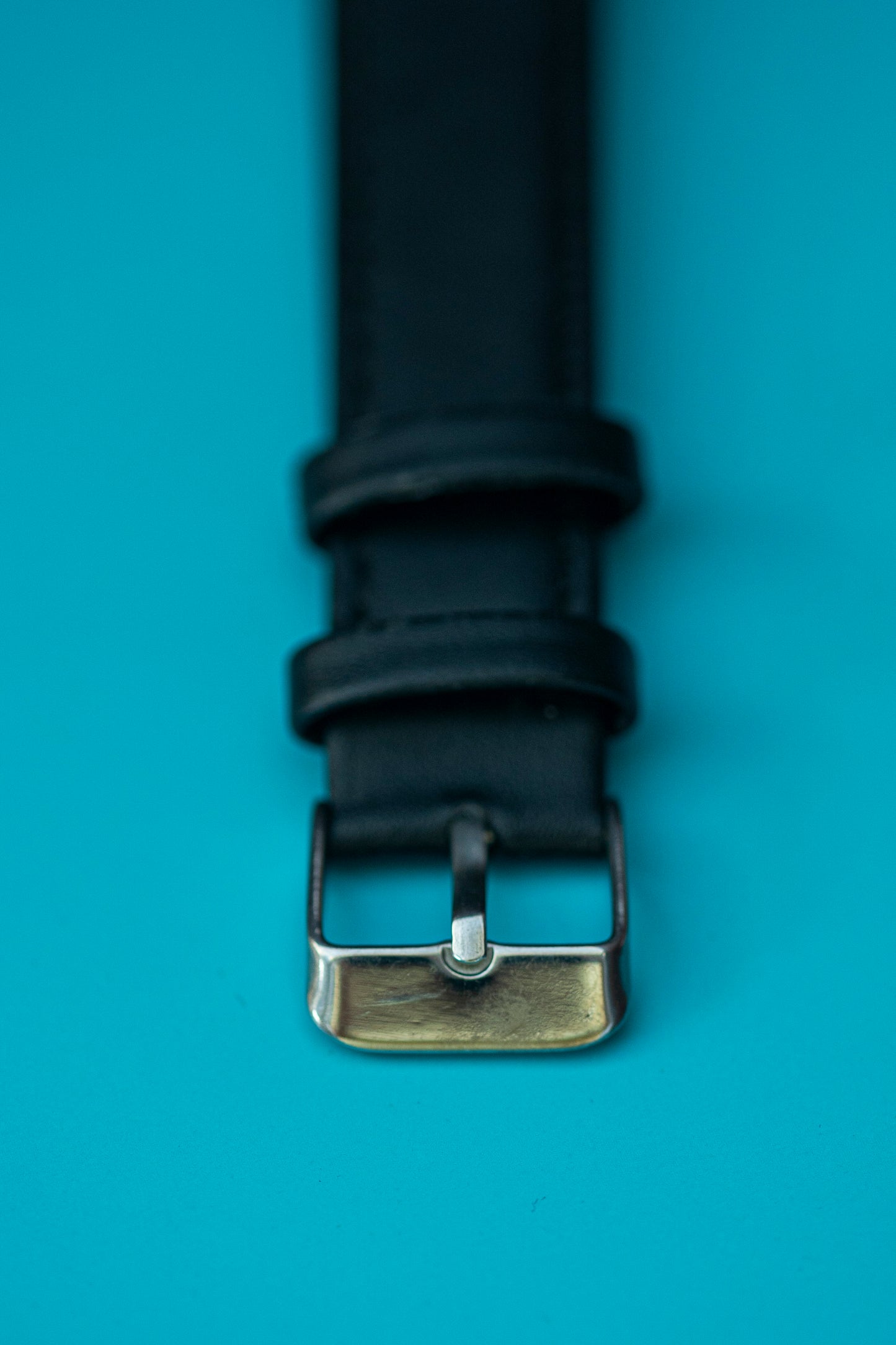 BLACK GENUINE LEATHER WATCH STRAP 18MM – SILVER TONE BUCKLE