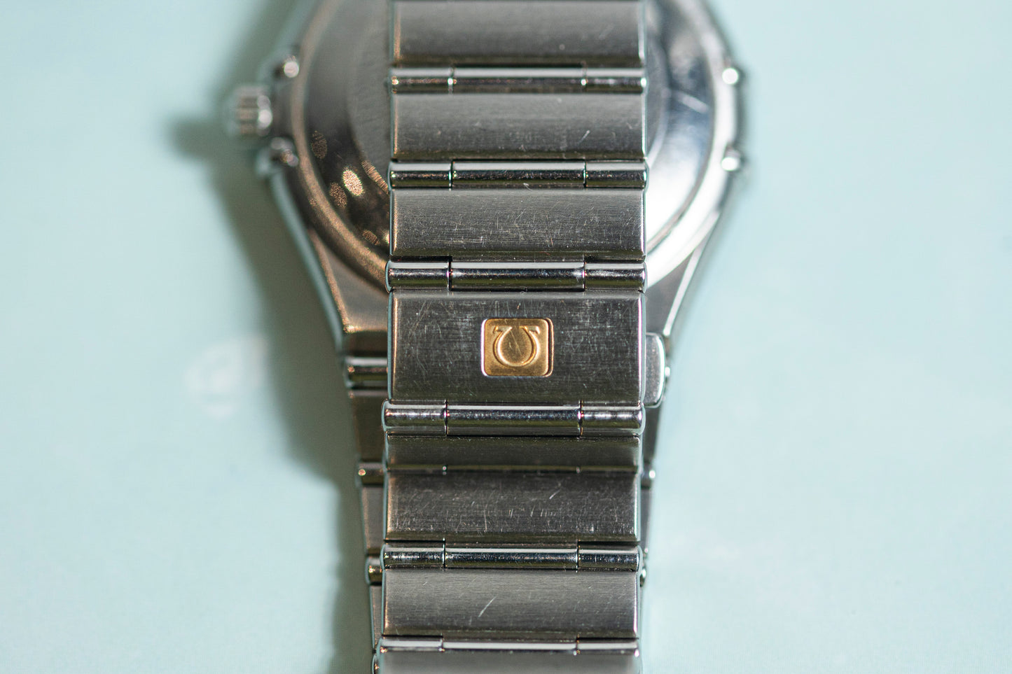 OMEGA CONSTELLATION 1990s CHRONOMETER AUTOMATIC SWISS PRELOVED LINEN GOLD DIAL 18K GOLD BEZEL WATCH