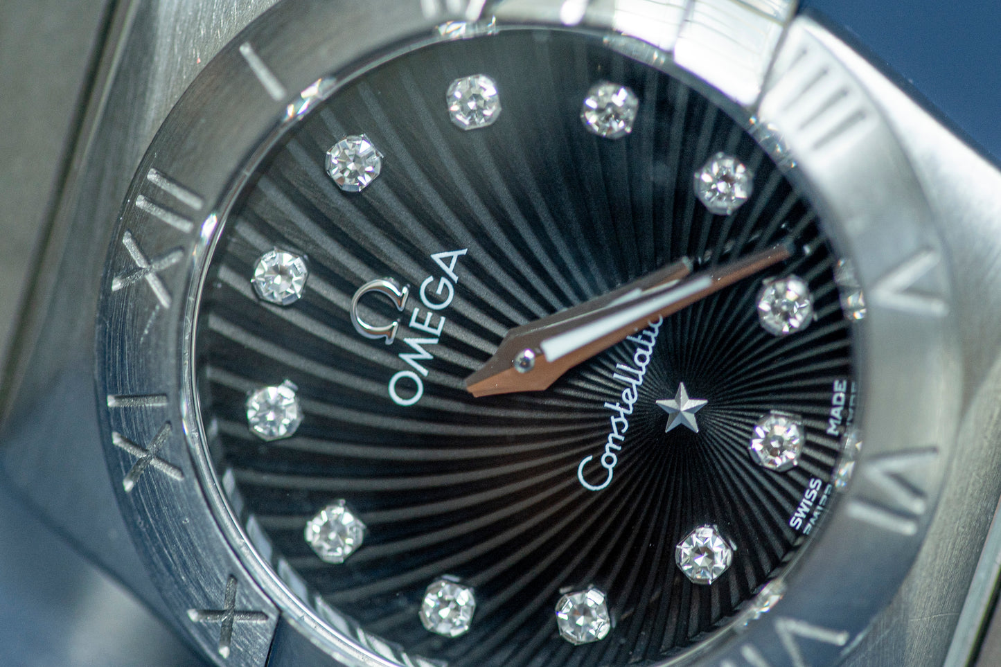 OMEGA CONSTELLATION SUPERNOVA DIAL FACTORY DIAMONDS QUARTZ STAINLESS STEEL SWISS PRELOVED WATCH