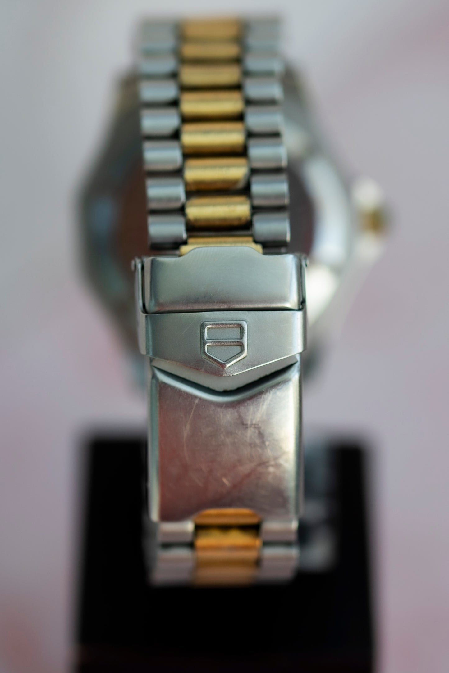 TAG HEUER PROFESSIONAL 200 METERS TWO-TONE CHAMPAGNE DIAL STAINLESS STEEL SWISS QUARTZ PRELOVED WATCH