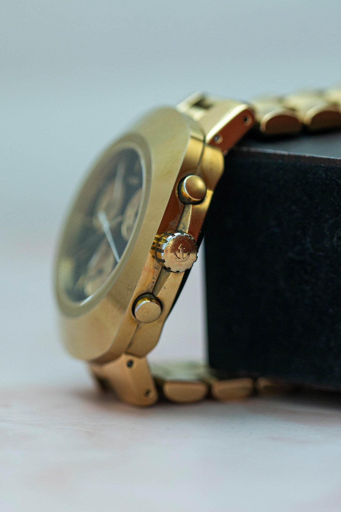 RADO D-STAR CHRONOGRAPH GOLD-TONE BLACK DIAL SWISS QUARTZ PRELOVED WATCH