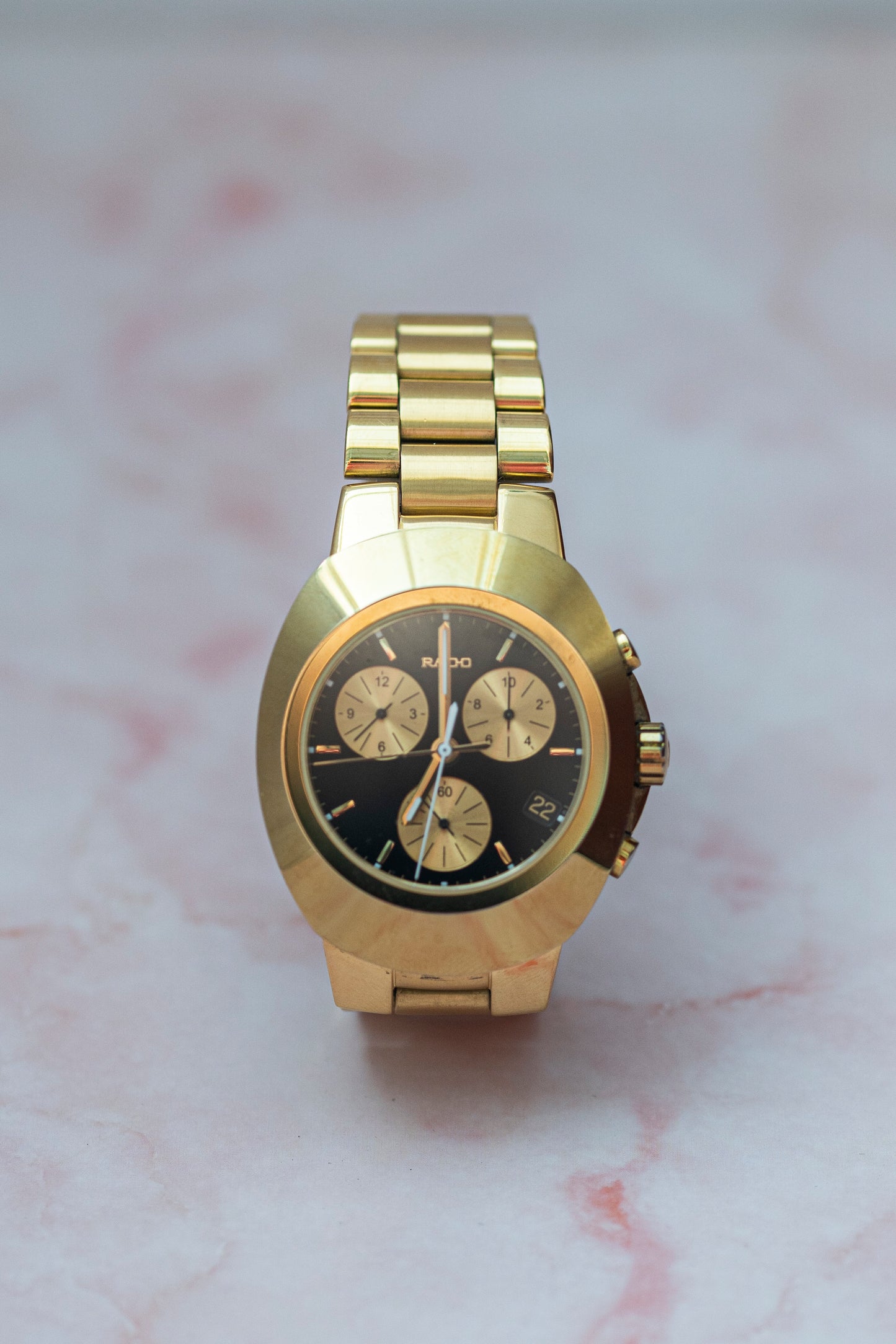 RADO D-STAR CHRONOGRAPH GOLD-TONE BLACK DIAL SWISS QUARTZ PRELOVED WATCH