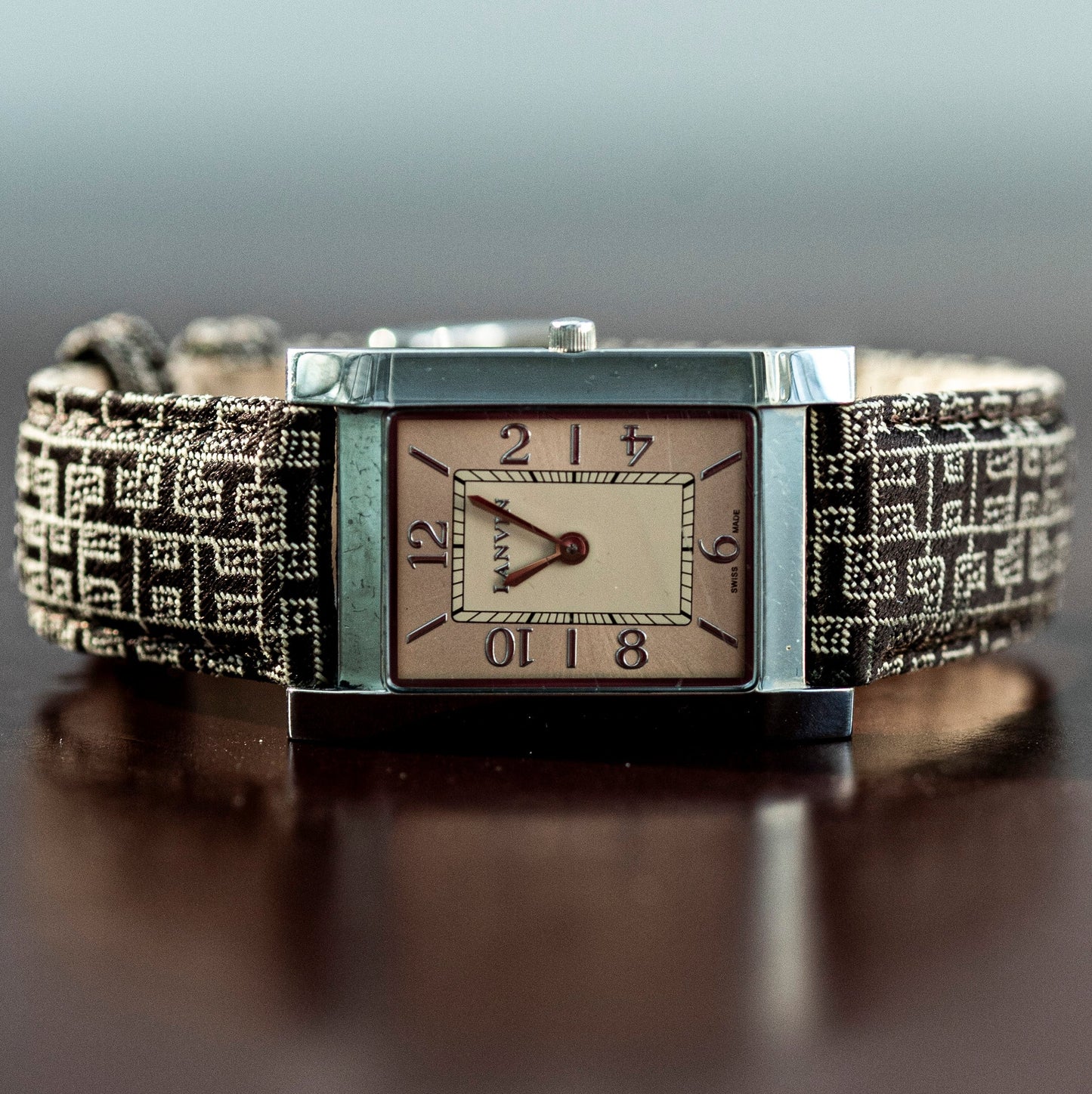 LANVIN RECTANGULAR CHAMPAGNE DIAL STAINLESS STEEL SWISS QUARTZ PRELOVED WATCH