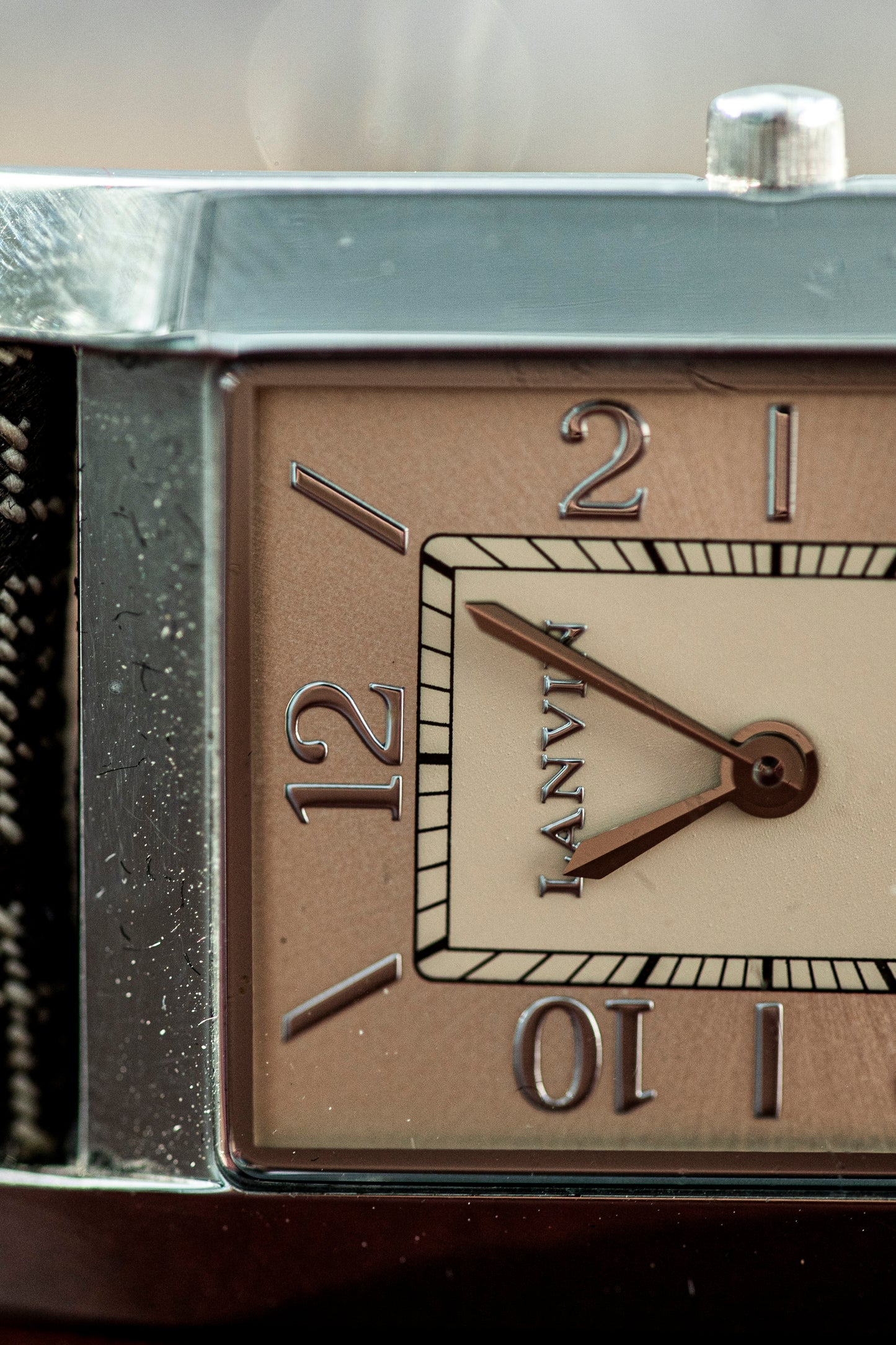LANVIN RECTANGULAR CHAMPAGNE DIAL STAINLESS STEEL SWISS QUARTZ PRELOVED WATCH
