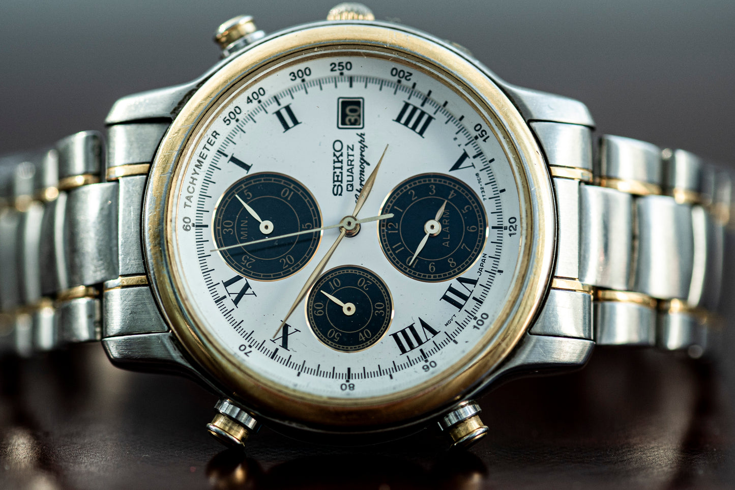 SEIKO CHRONOGRAPH ALARM TWO-TONE WHITE ROMAN DIAL QUARTZ PRELOVED WATCH