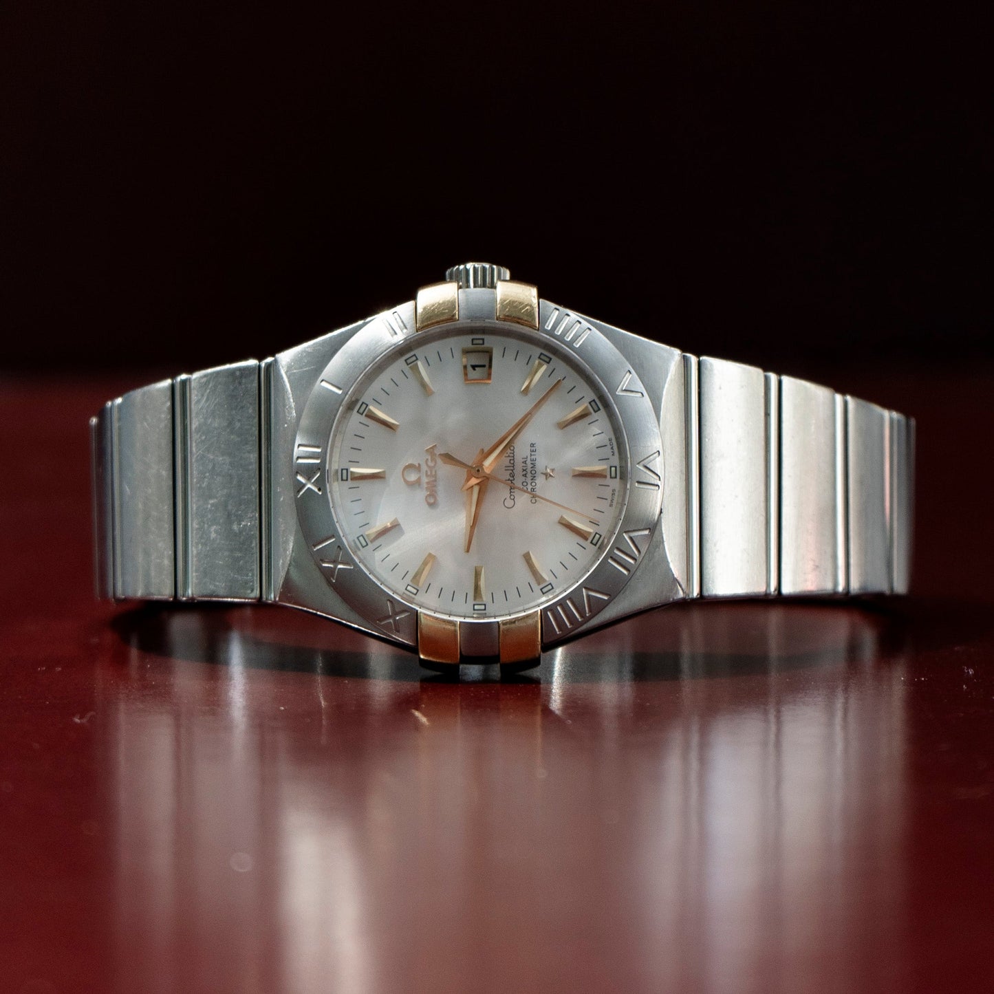 OMEGA CONSTELLATION CO-AXIAL CHRONOMETER AUTOMATIC MOTHER OF PEARL DIAL TWO TONE SWISS PRELOVED WATCH