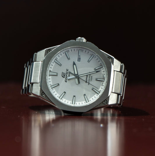 CASIO EDIFICE EFR-S108D-7AV WHITE SUNBURST DIAL SAPPHIRE CRYSTAL JAPAN QUARTZ PRELOVED WATCH