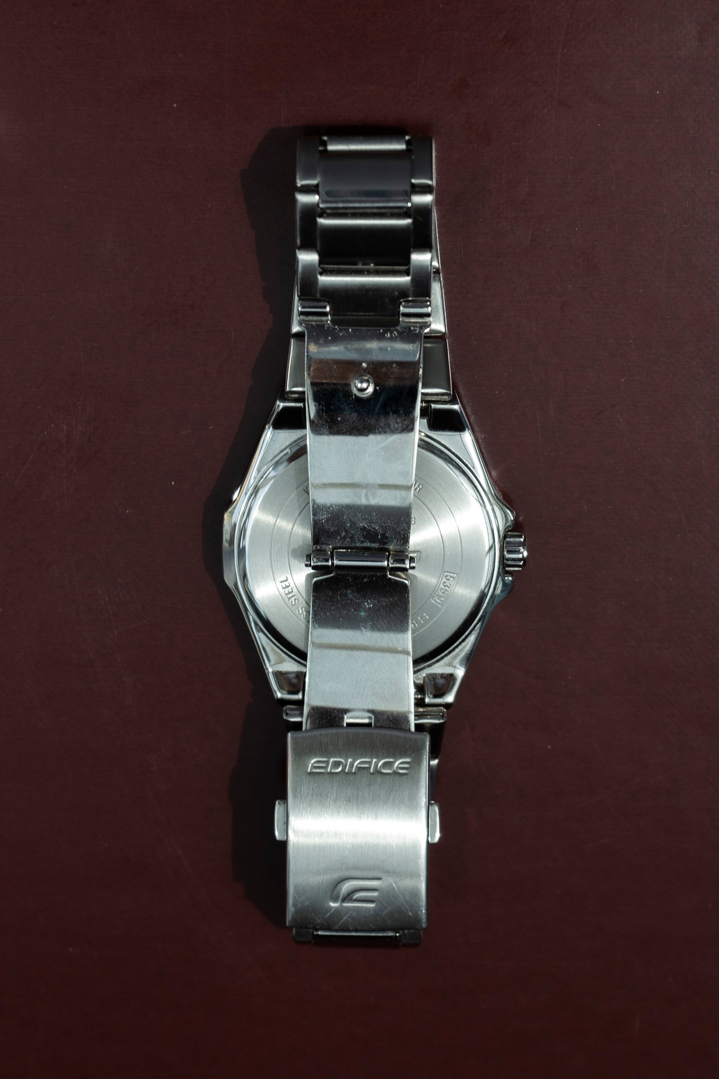 CASIO EDIFICE EFR-S108D-7AV WHITE SUNBURST DIAL SAPPHIRE CRYSTAL JAPAN QUARTZ PRELOVED WATCH
