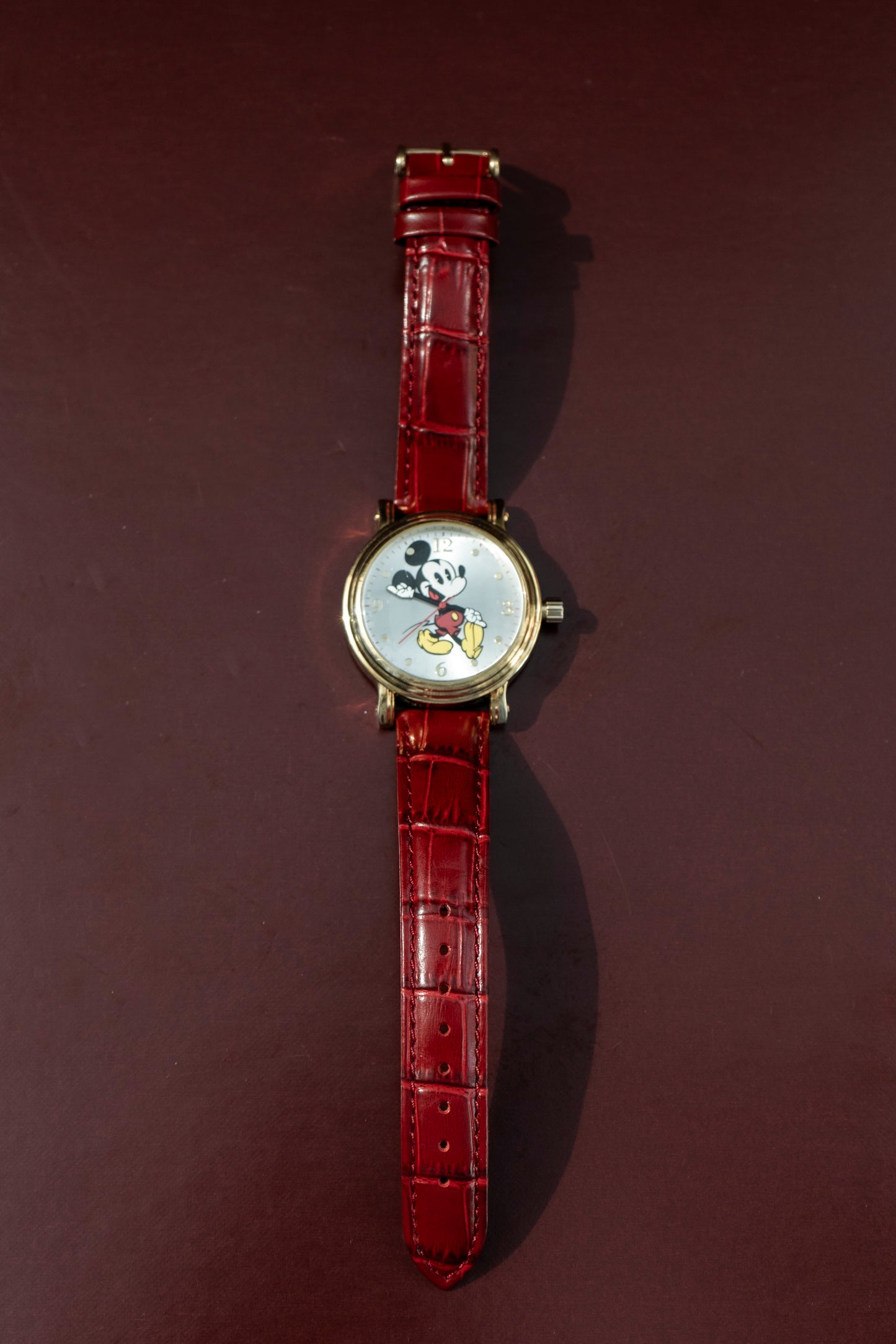 DISNEY MICKEY MOUSE CITIZEN QUARTZ SILVER SUNBURST DIAL PRELOVED WATCH
