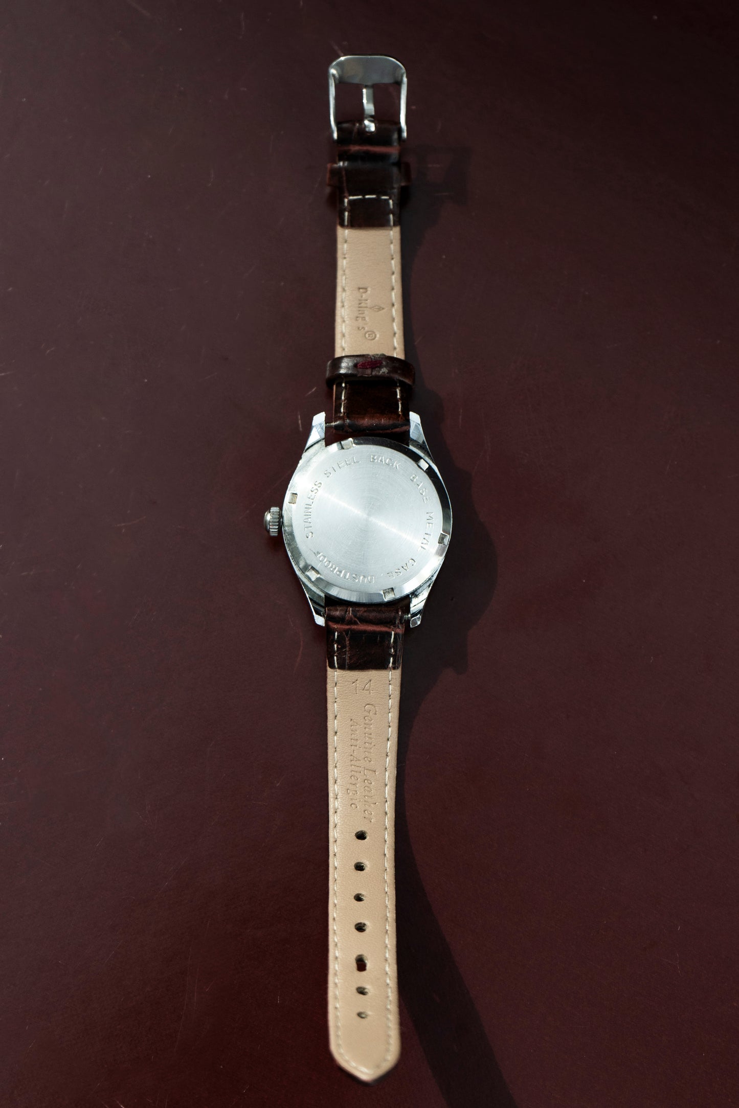 VINTAGE DONALD DUCK CHARACTER DIAL QUARTZ FAHION PRELOVED WATCH