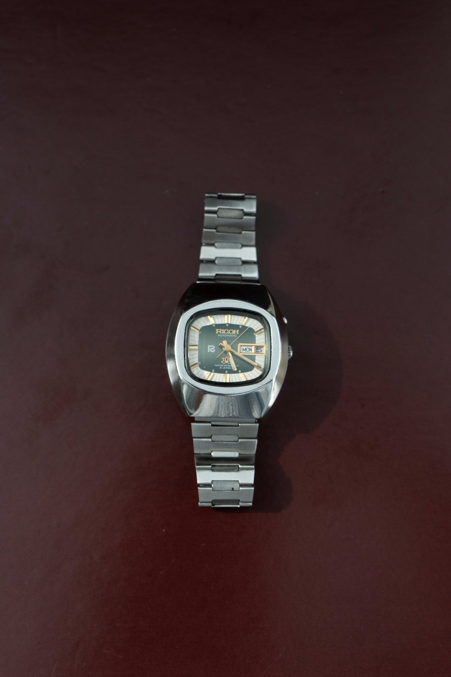 RICOH AUTOMATIC DAY-DATE GREEN DIAL STAINLESS STEEL VINTAGE JAPAN PRELOVED WATCH
