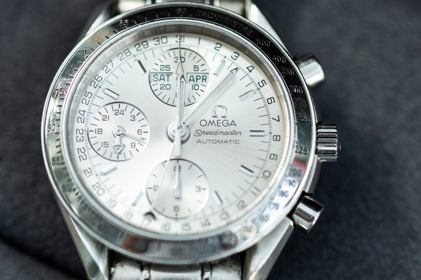OMEGA SPEEDMASTER TRIPLE DATE AUTOMATIC CHRONOGRAPH SILVER DIAL SWISS PRELOVED WATCH