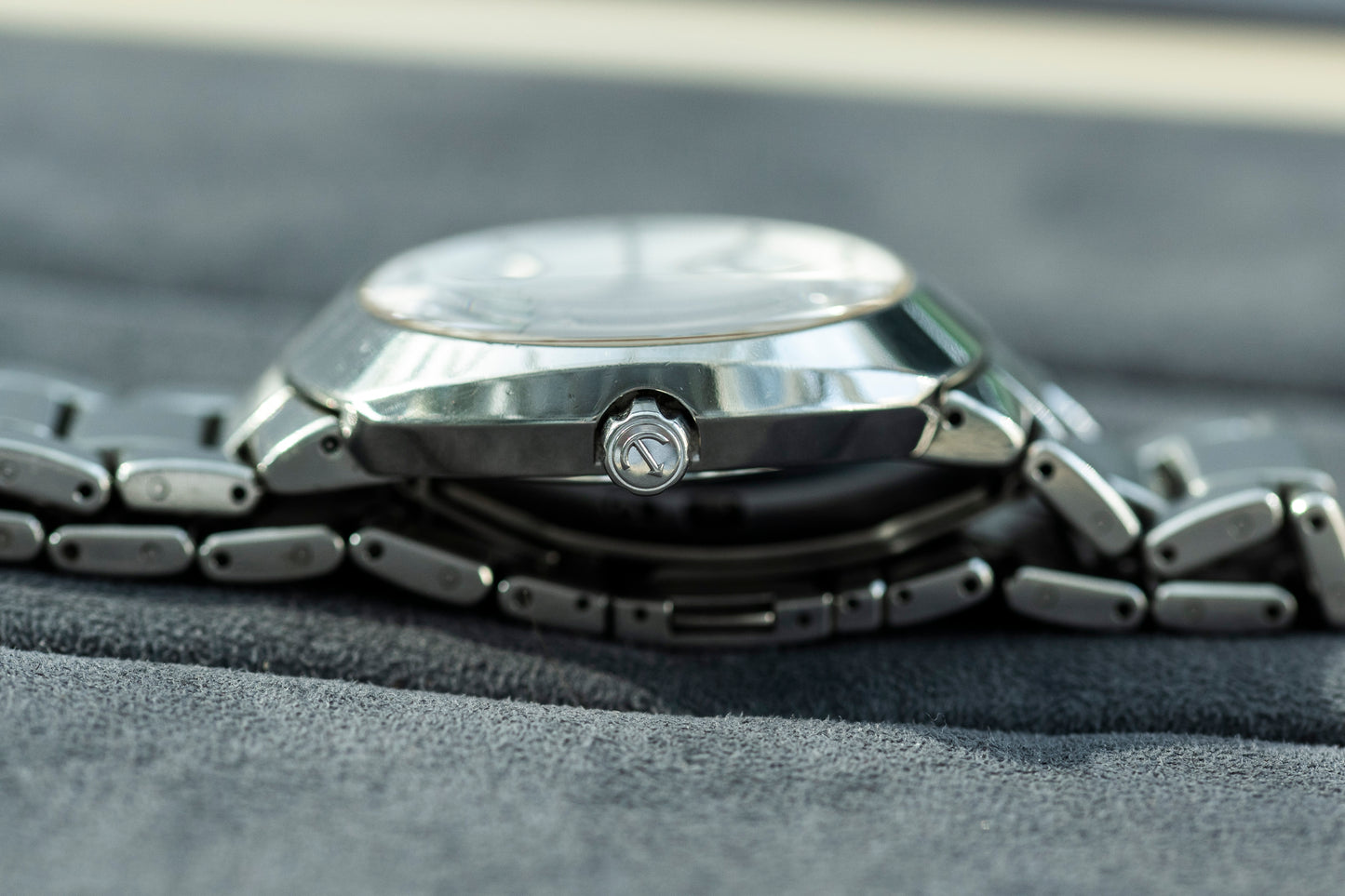 RADO D-STAR AUTOMATIC SILVER DIAL TITANIUM SWISS PRELOVED WATCH