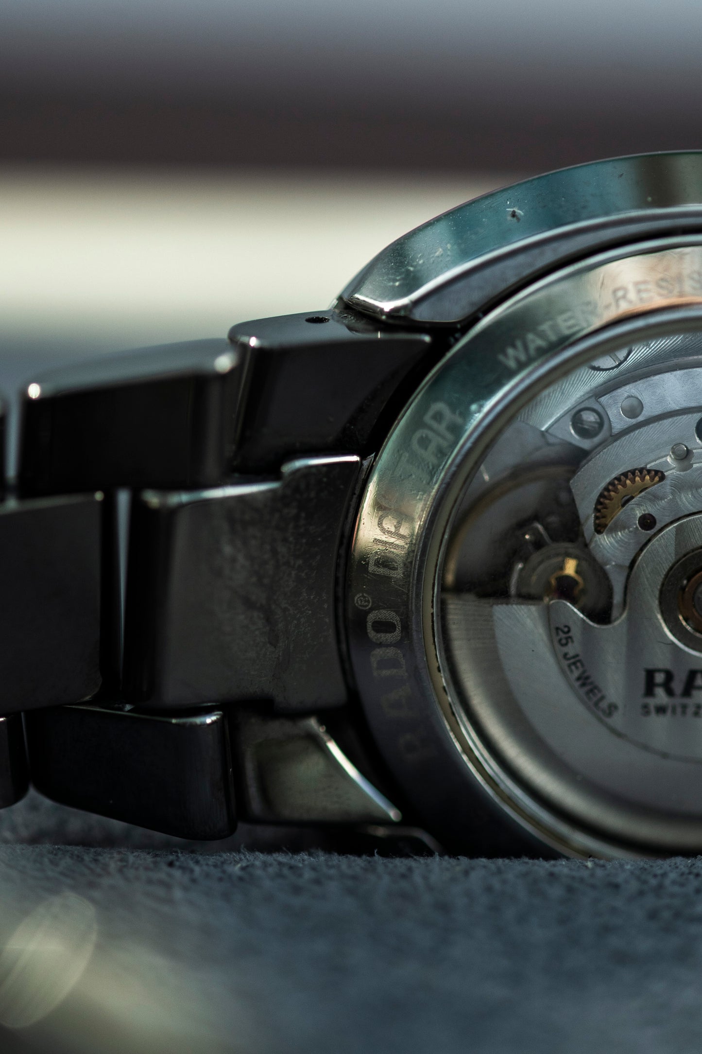 RADO D-STAR AUTOMATIC BLACK SUNBURST DIAL HIGH-TECH CERAMIC SWISS PRELOVED WATCH