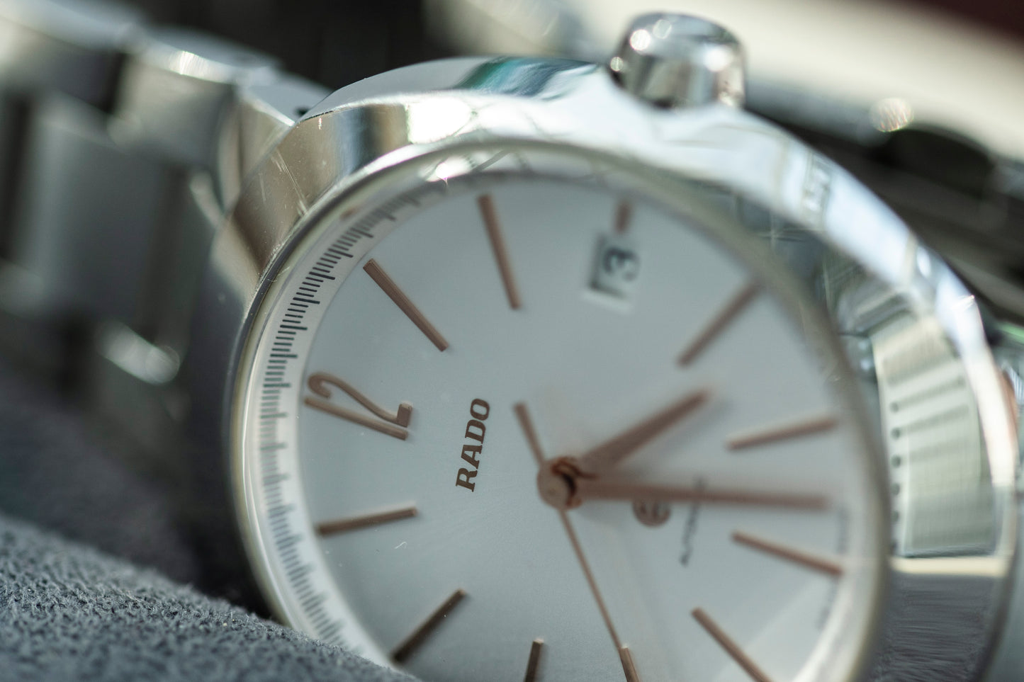 RADO D-STAR AUTOMATIC WHITE DIAL TITANIUM SWISS PRELOVED WATCH