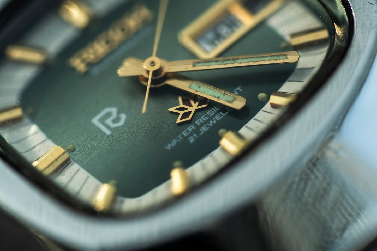 RICOH AUTOMATIC DAY-DATE GREEN DIAL STAINLESS STEEL VINTAGE JAPAN PRELOVED WATCH