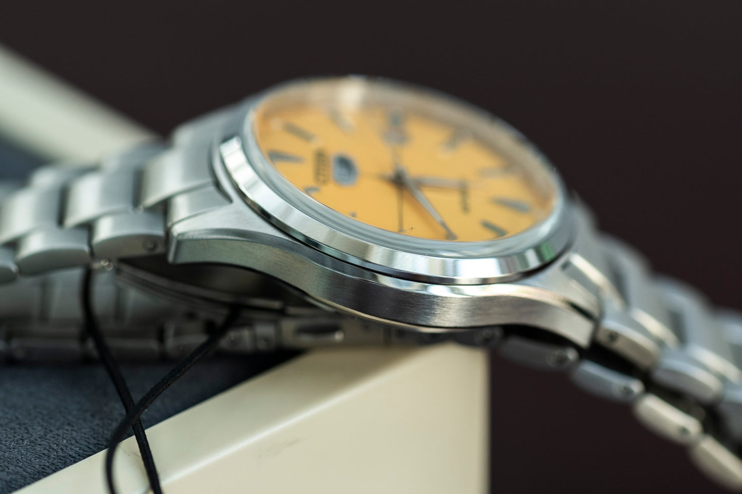 CITIZEN NJ0191-81Z AUTOMATIC YELLOW DIAL STAINLESS STEEL JAPAN WATCH