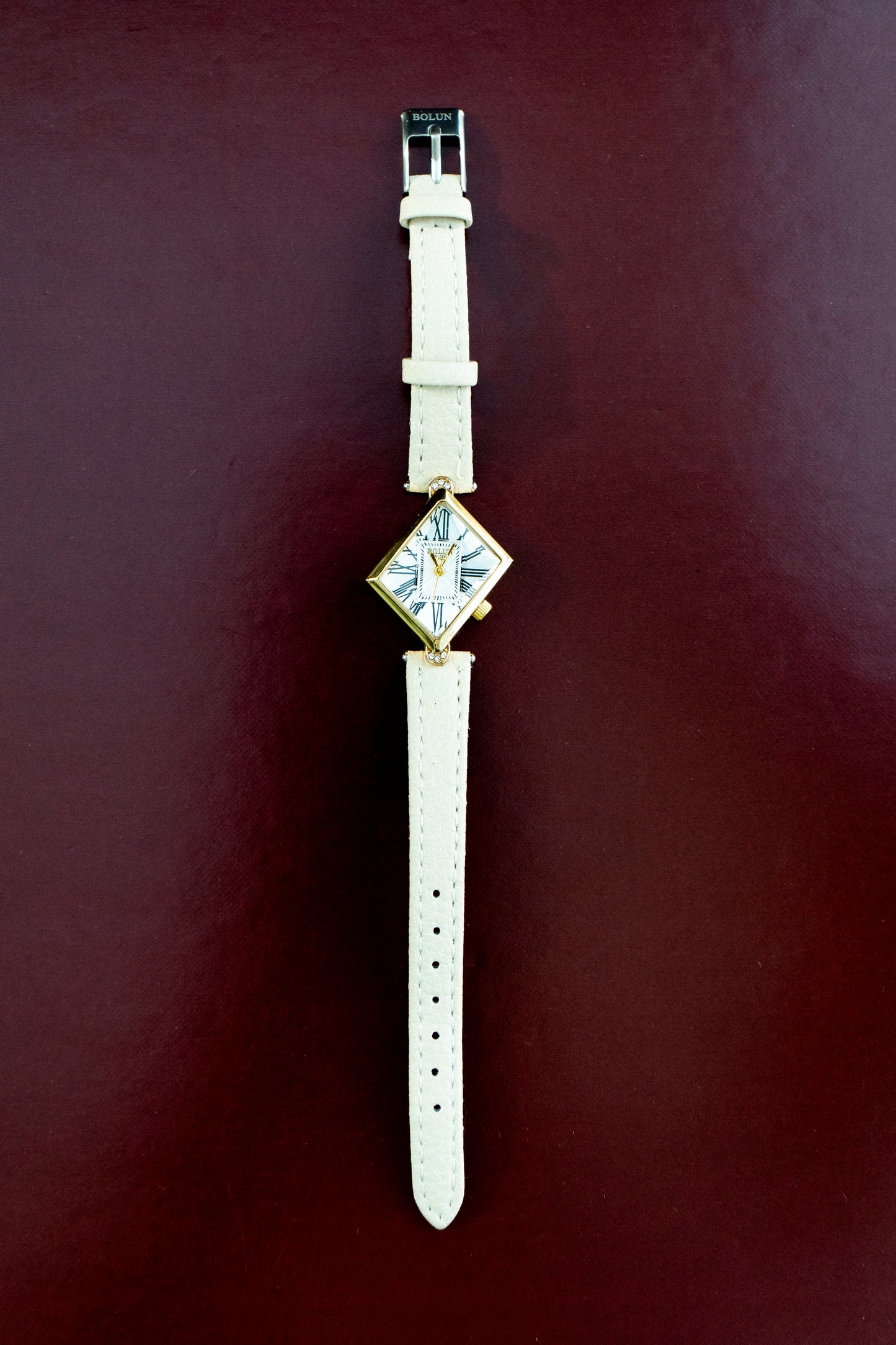 BOLUN DIAMOND-SHAPED DIAL QUARTZ BEIGE STRAP BRAND NEW FASHION WATCH&nbsp;