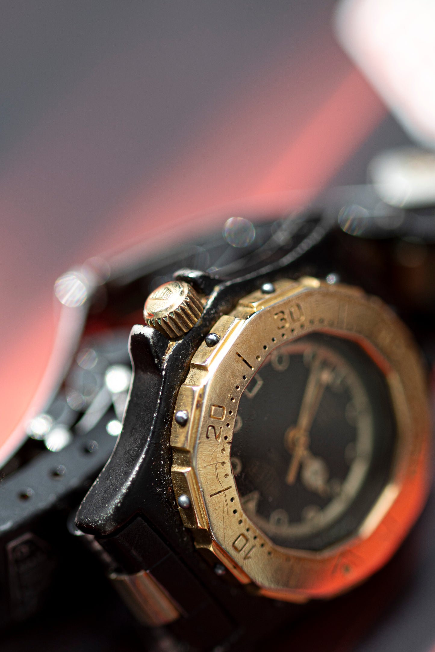 TAG HEUER 3000 GOLD PLATED SWISS QUARTZ PRELOVED WATCH