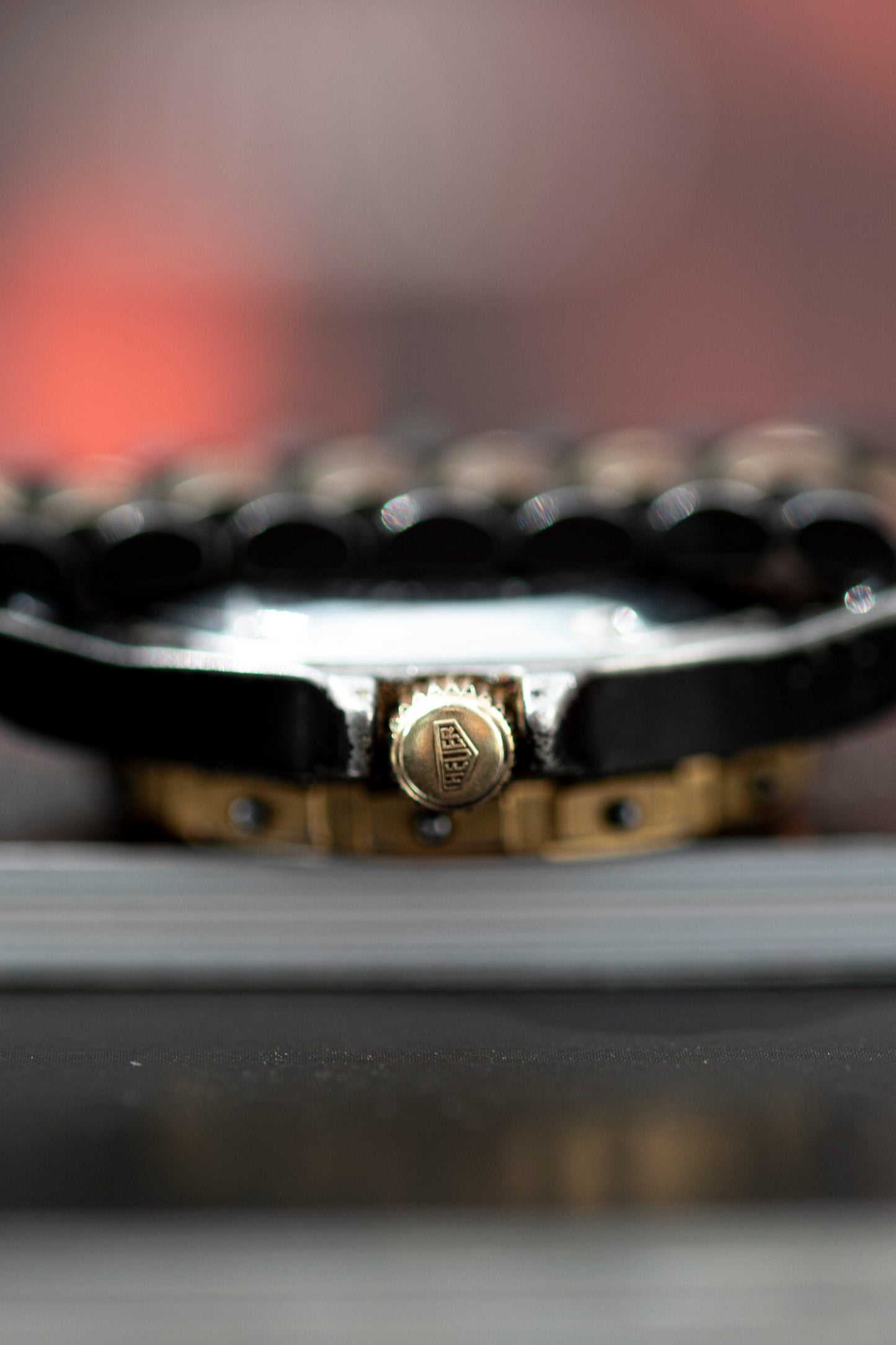 TAG HEUER 3000 GOLD PLATED SWISS QUARTZ PRELOVED WATCH