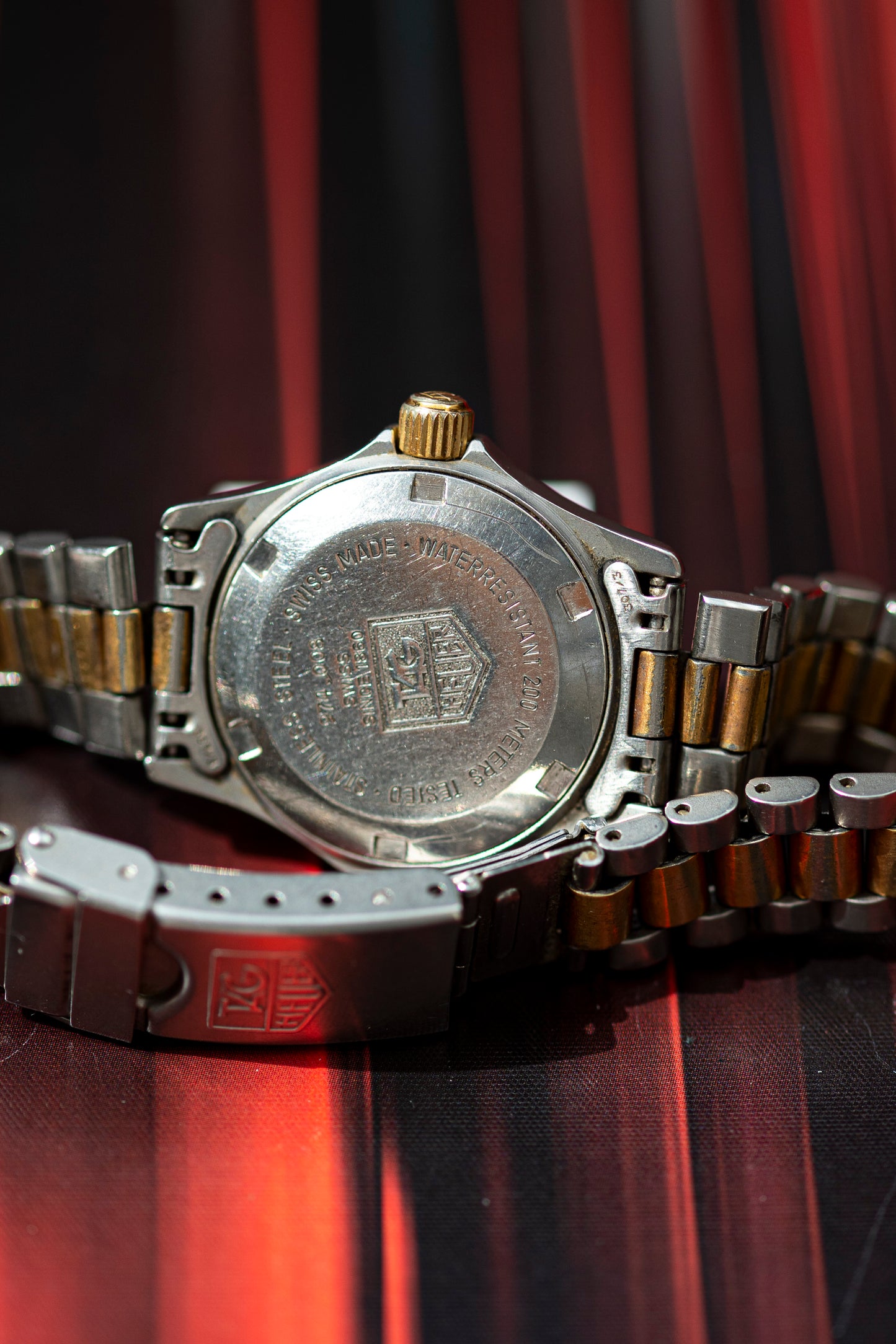TAG HEUER 2000 TWO-TONE STEEL QUARTZ SWISS PRELOVED WATCH