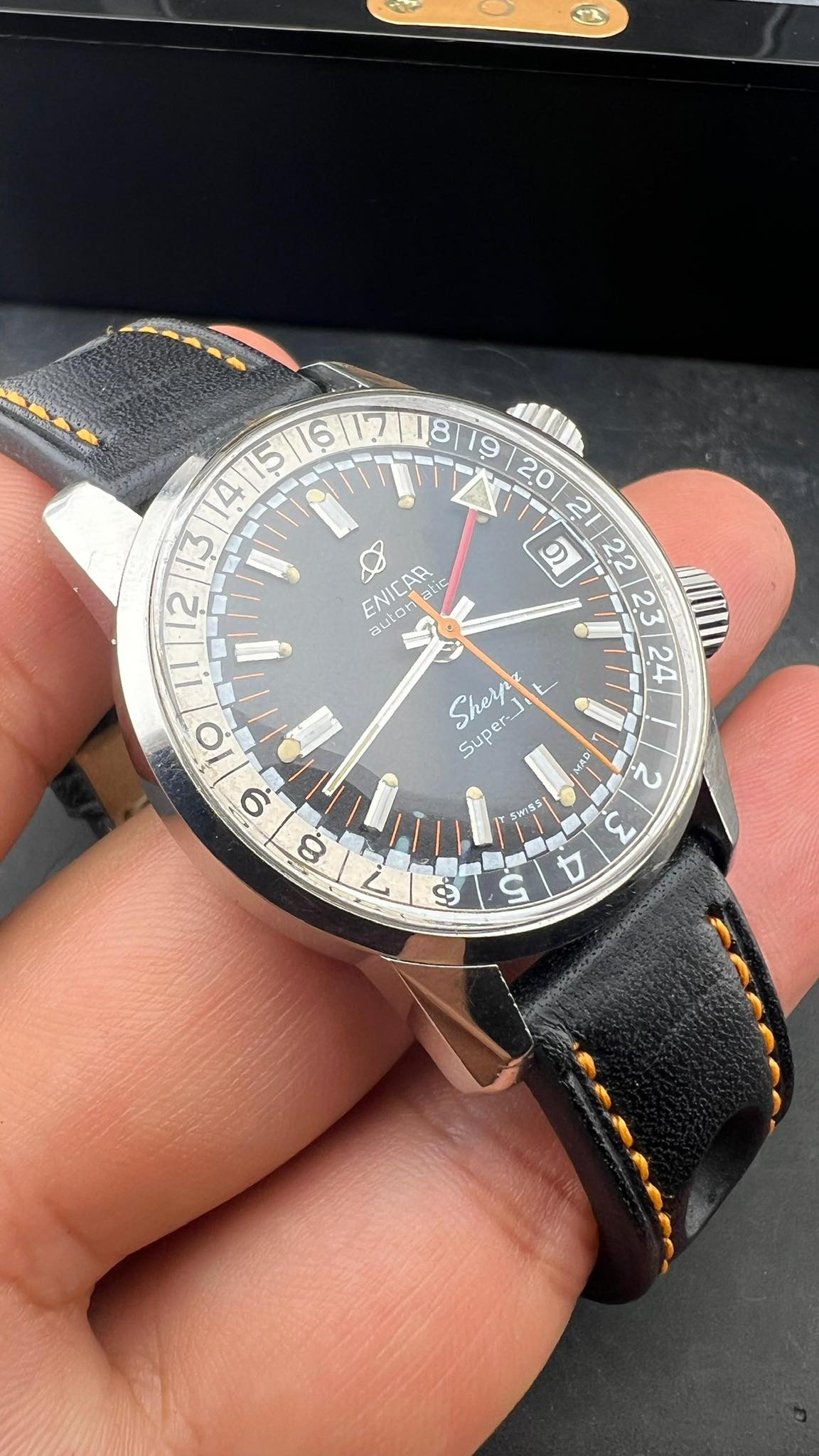 ENICAR SHERPA GMT AUTOMATIC UNIQUE WATCH 1960s IN UNIQUE CONDITION SWISS