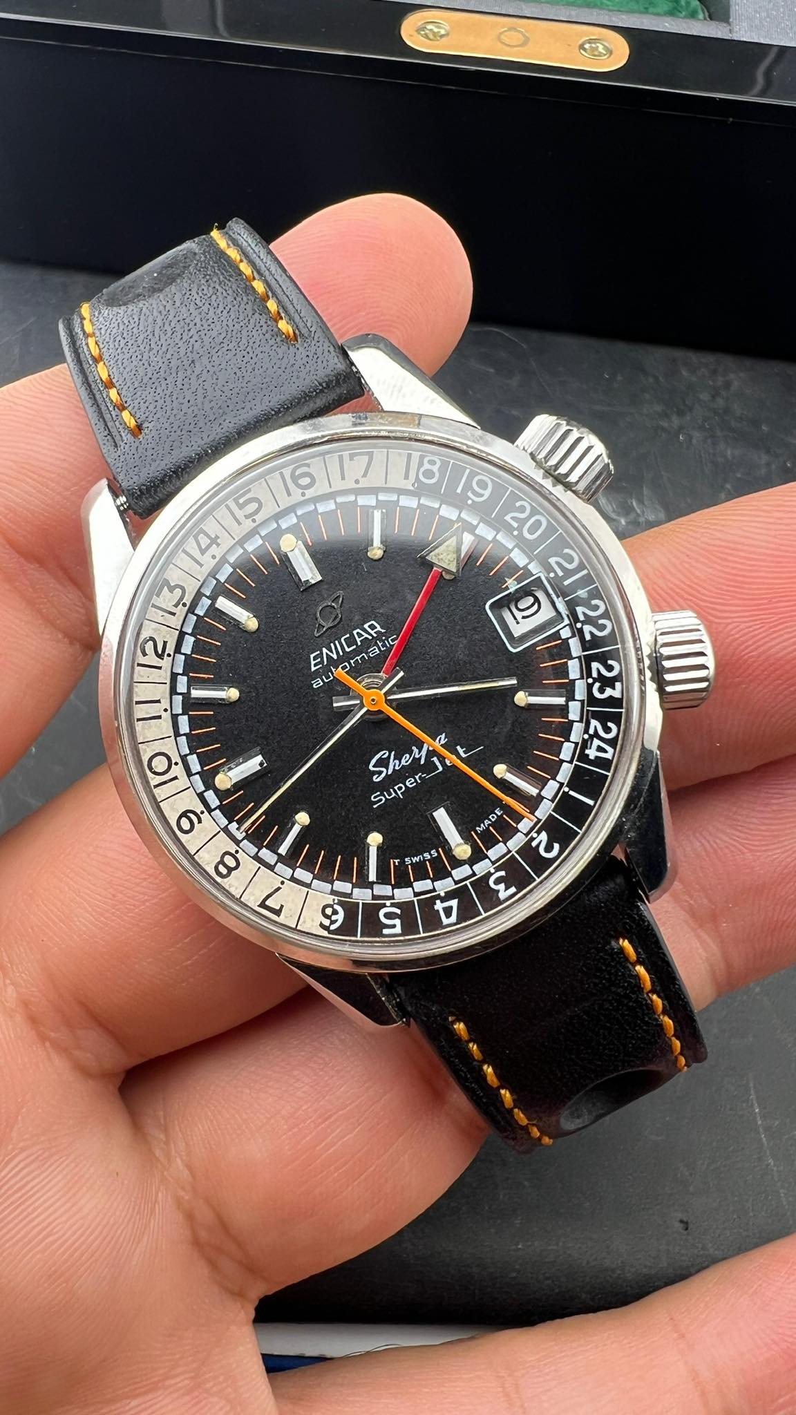 ENICAR SHERPA GMT AUTOMATIC UNIQUE WATCH 1960s IN UNIQUE CONDITION SWISS