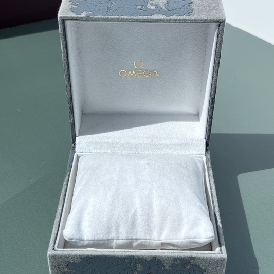 VINTAGE OMEGA SUEDE PRESENTATION WATCH BOX