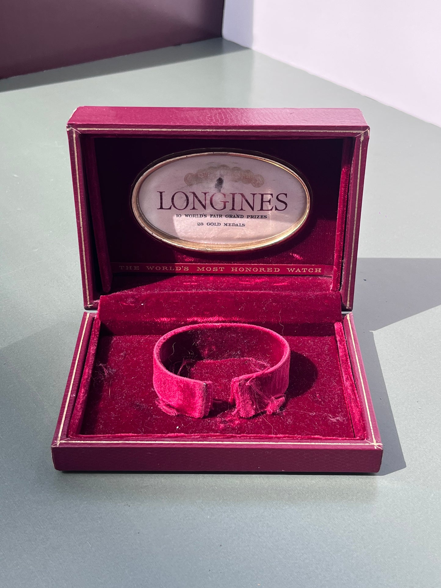 VINTAGE LONGINES PRESENTATION WATCH BOX