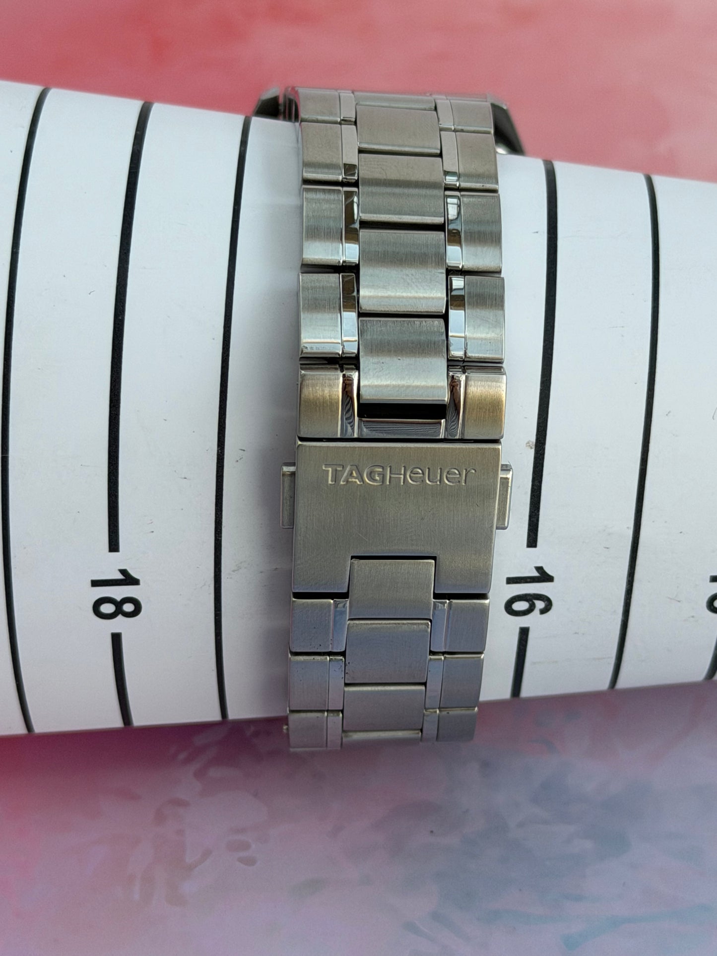 TAG HEUER CARRERA CALIBRE 16 CHRONOGRAPH AUTOMATIC SWISS PRELOVED WATCH