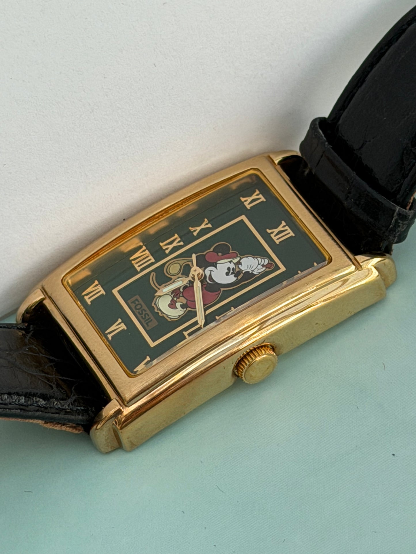 FOSSIL MICKEY & CO. LIMITED EDITION QUARTZ JAPAN PRELOVED WATCH