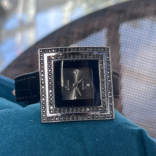 DREAM SQUARE DIAL BLACK STRAP QUARTZ JAPAN PRELOVED WATCH