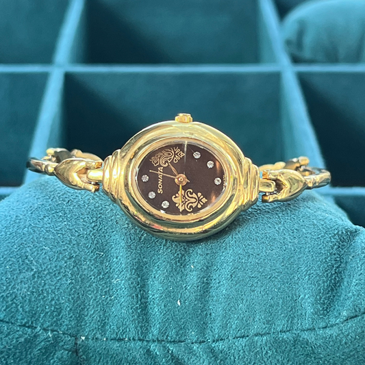 SONATA BLACK DIAL GOLD TONE BRACELET QUARTZ INDIA PRELOVED WATCH