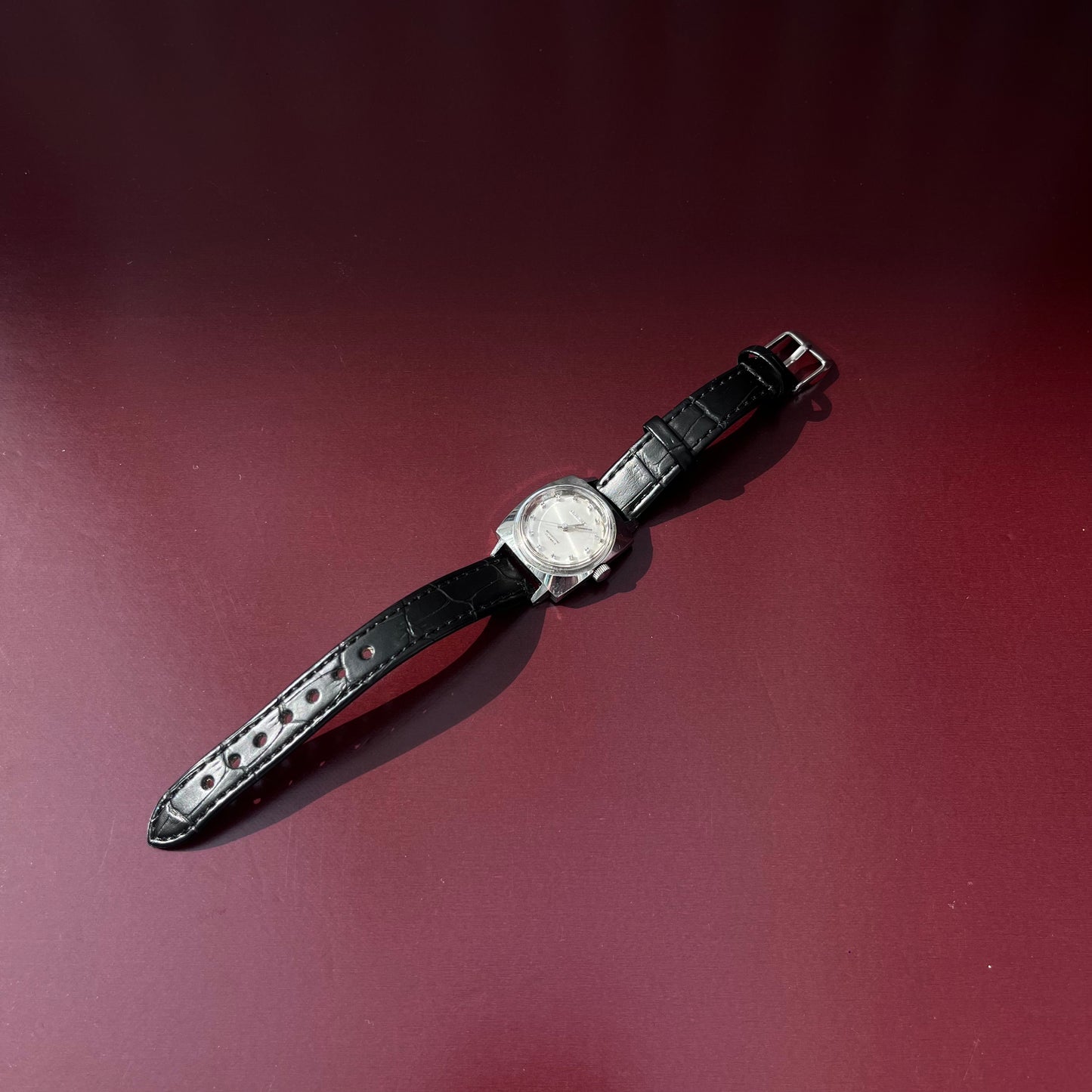 ORIENT 1980S SILVER DIAL STEEL CASE 1980S BLACK STRAP PRELOVED WATCH