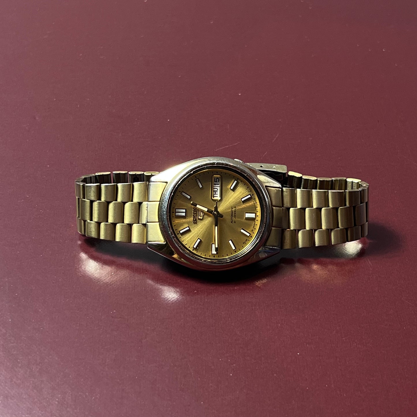 SEIKO 5 AUTOMATIC GOLD-TONE SUNBURST DIAL JAPAN PRELOVED WATCH