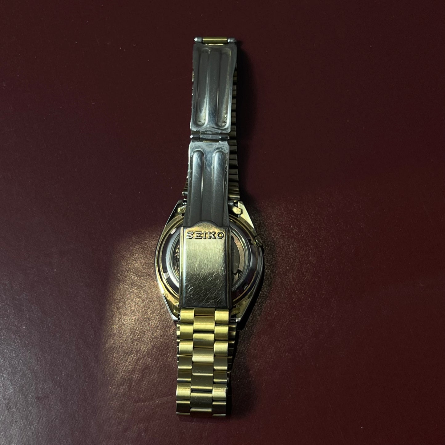 SEIKO 5 AUTOMATIC GOLD-TONE SUNBURST DIAL JAPAN PRELOVED WATCH