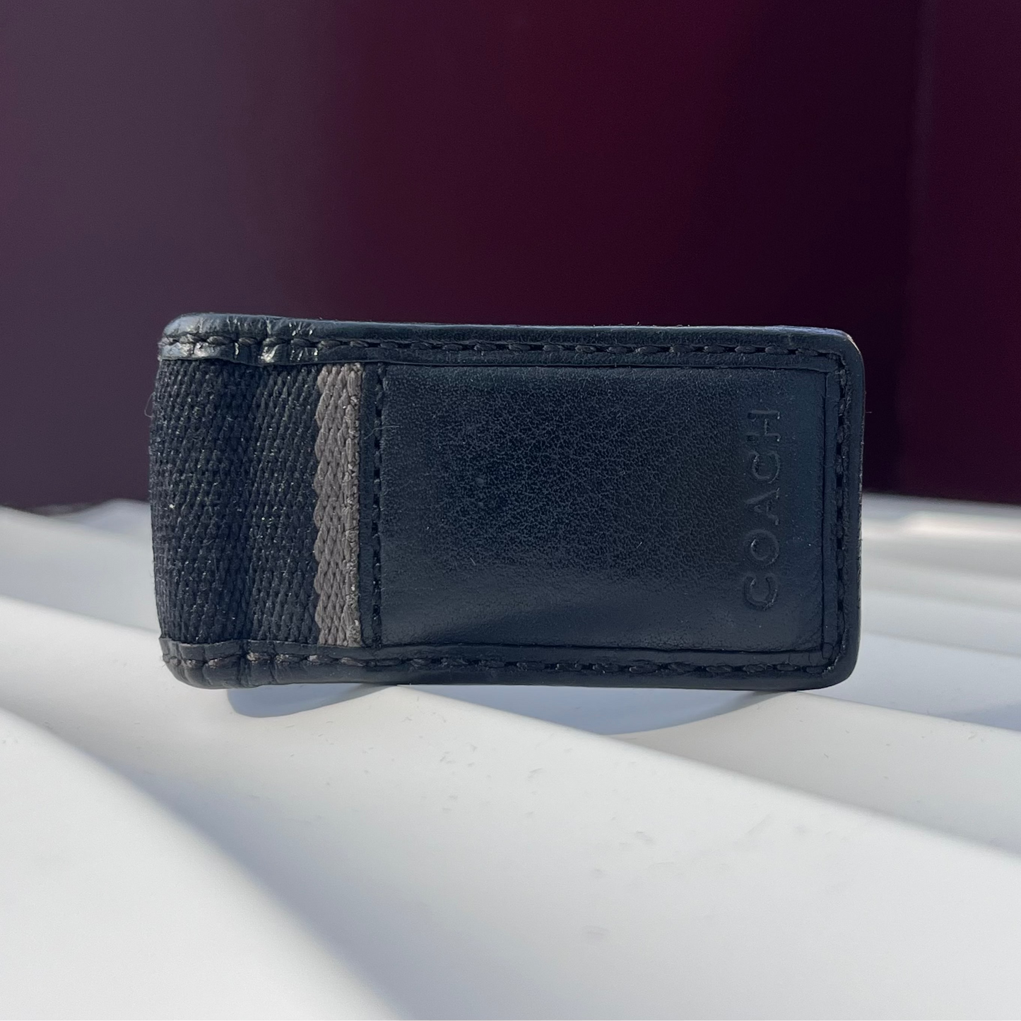 COACH BLACK LEATHER & SIGNATURE STRIPE MONEY CLIP WALLET