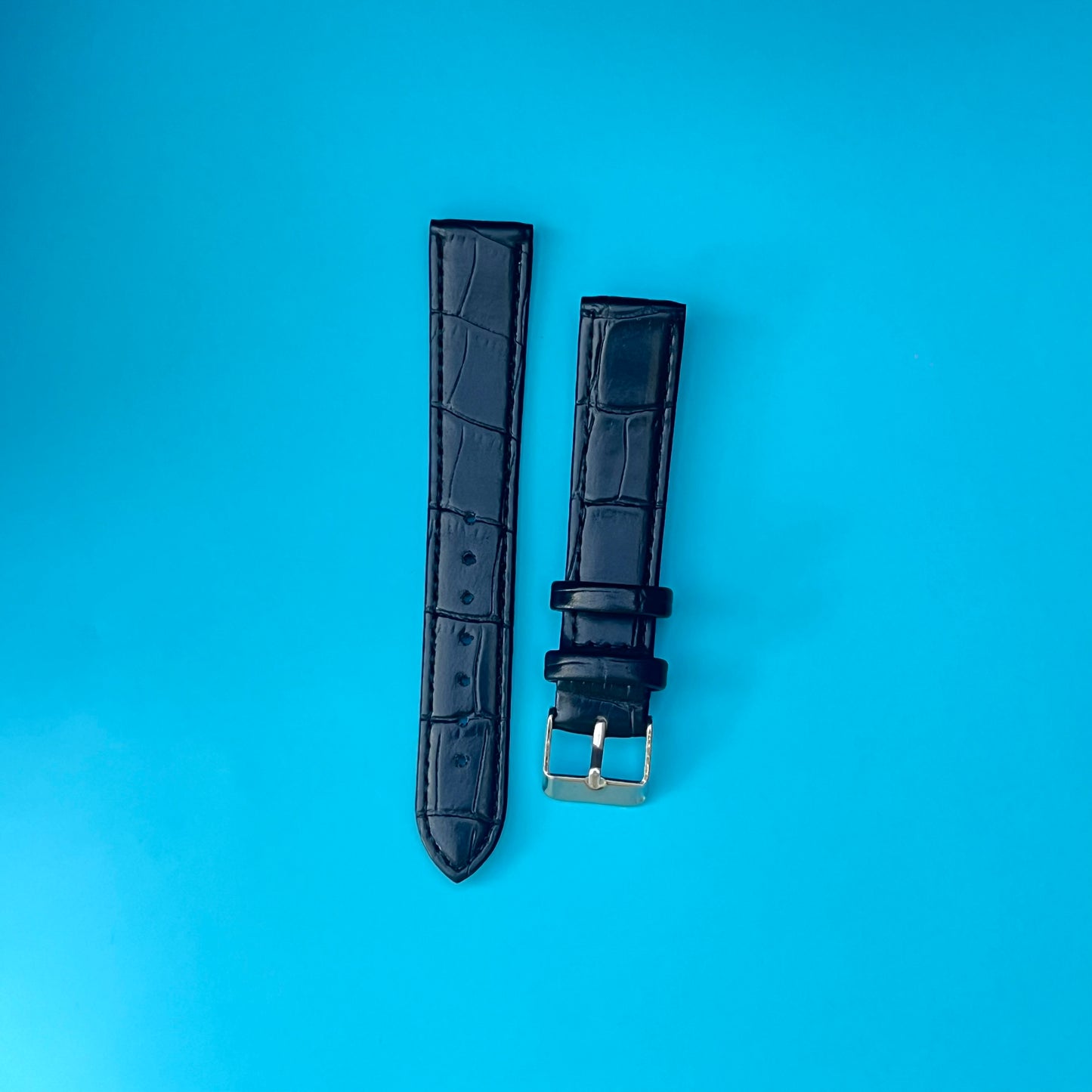 BLACK CROCODILE PATTERN GENUINE LEATHER WATCH STRAP 18MM – SILVER TONE BUCKLE