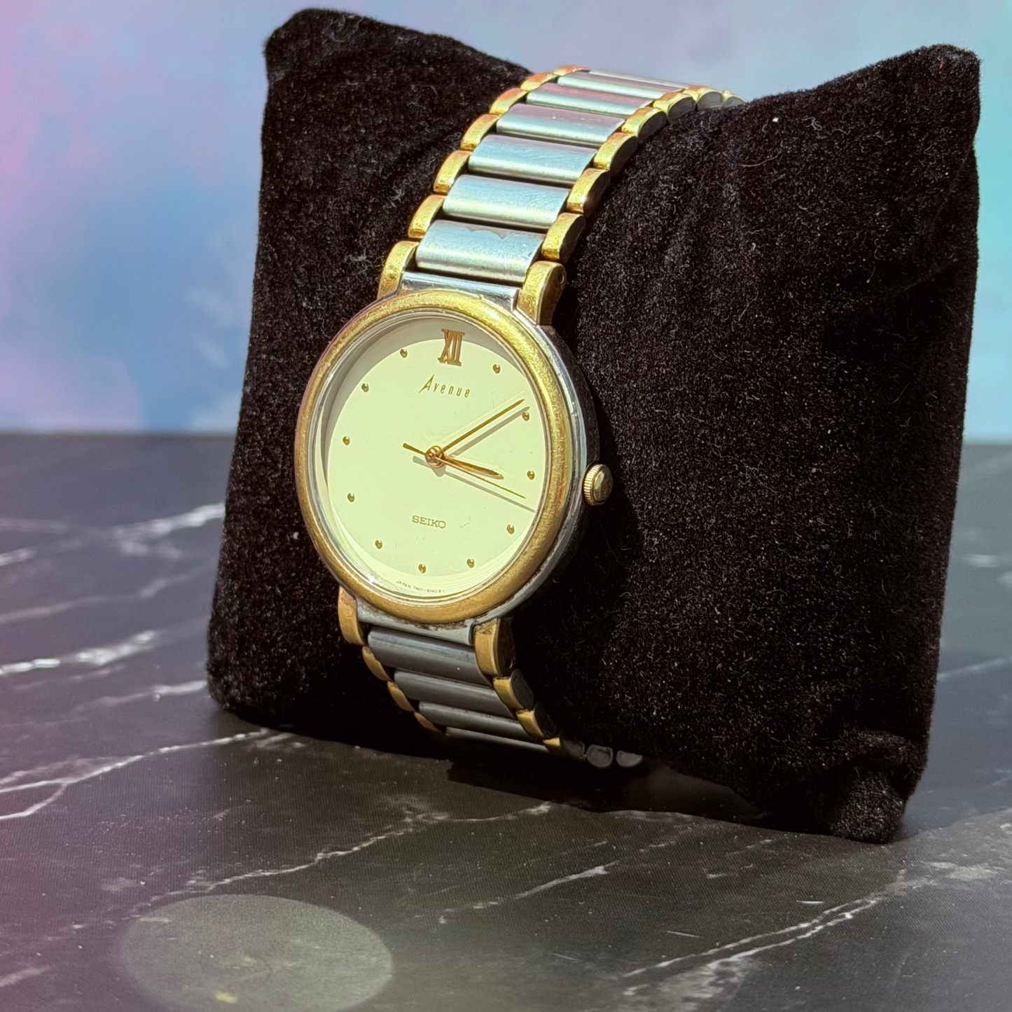 SEIKO AVENUE QUARTZ TWO-TONE JAPAN PRE-LOVED WATCH