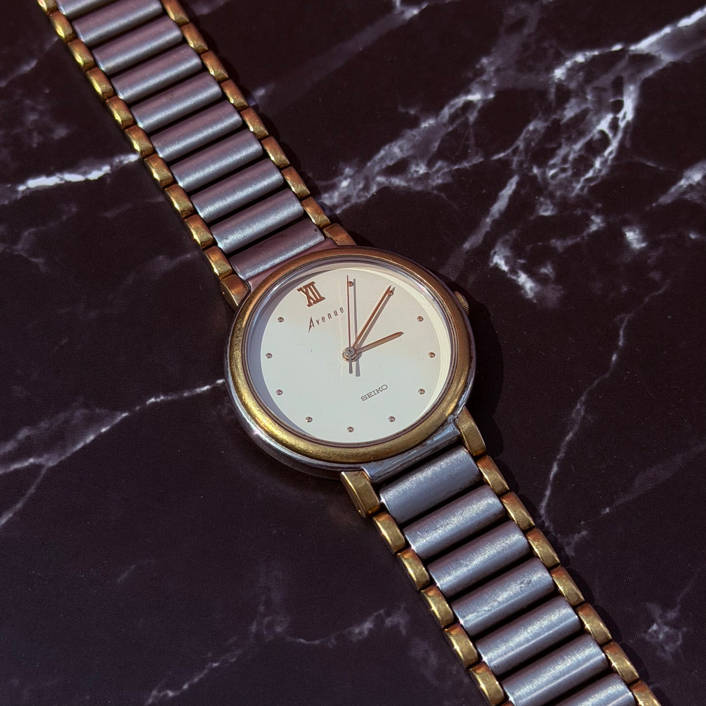 SEIKO AVENUE QUARTZ TWO-TONE JAPAN PRE-LOVED WATCH