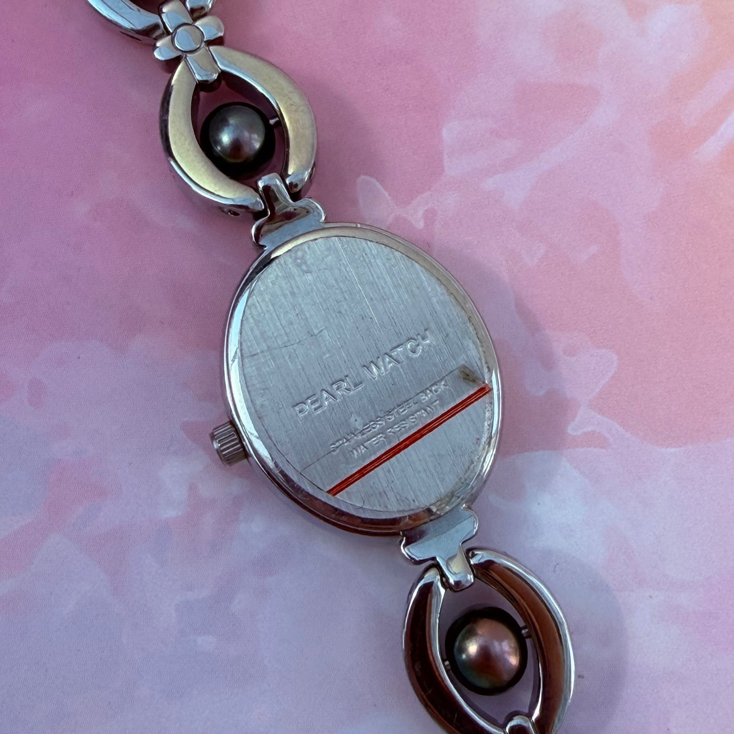 PEARL QUARTZ OVAL DIAL JAPAN PRE-LOVED WATCH