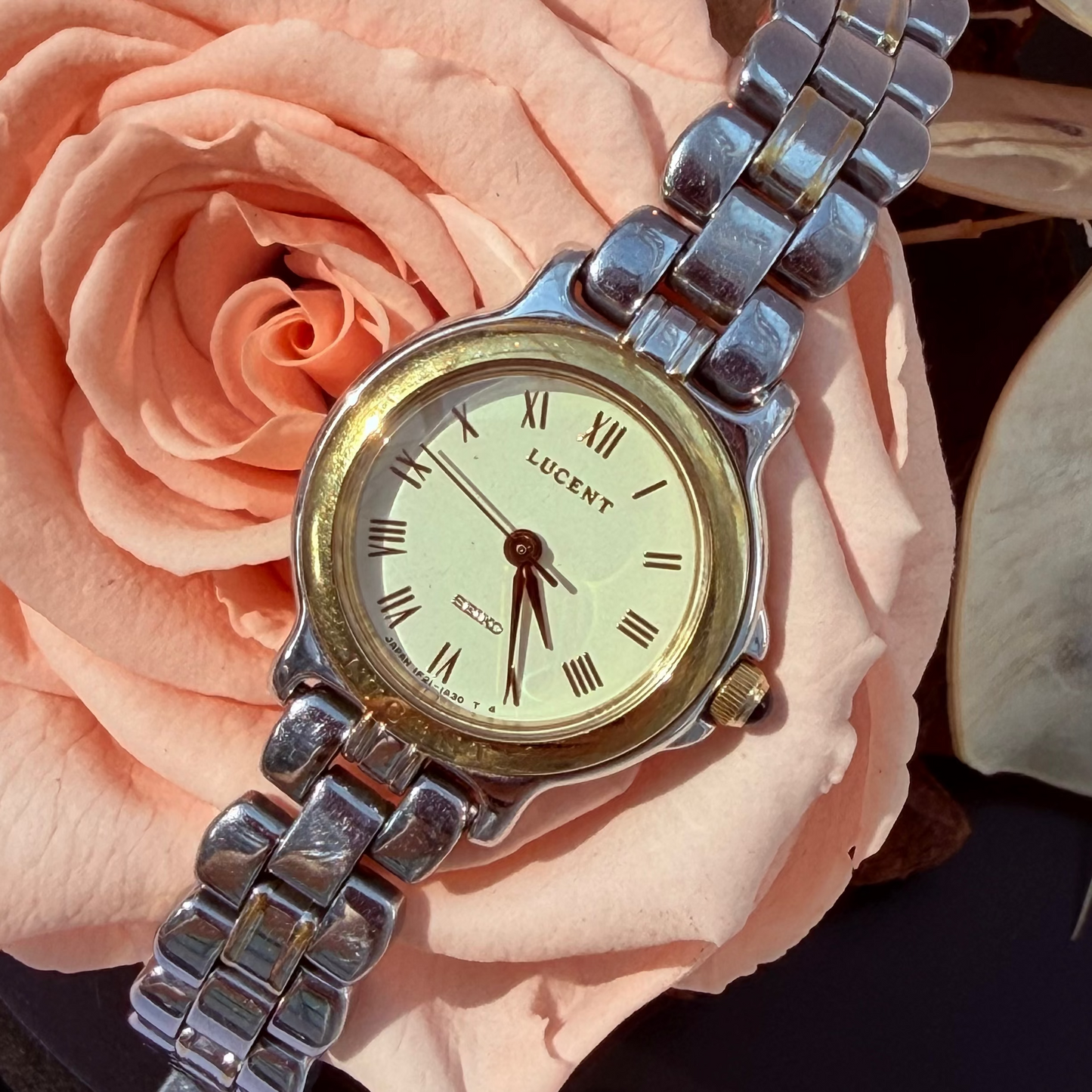 SEIKO LUCENT QUARTZ TWO-TONE JAPAN PRE-LOVED WATCH