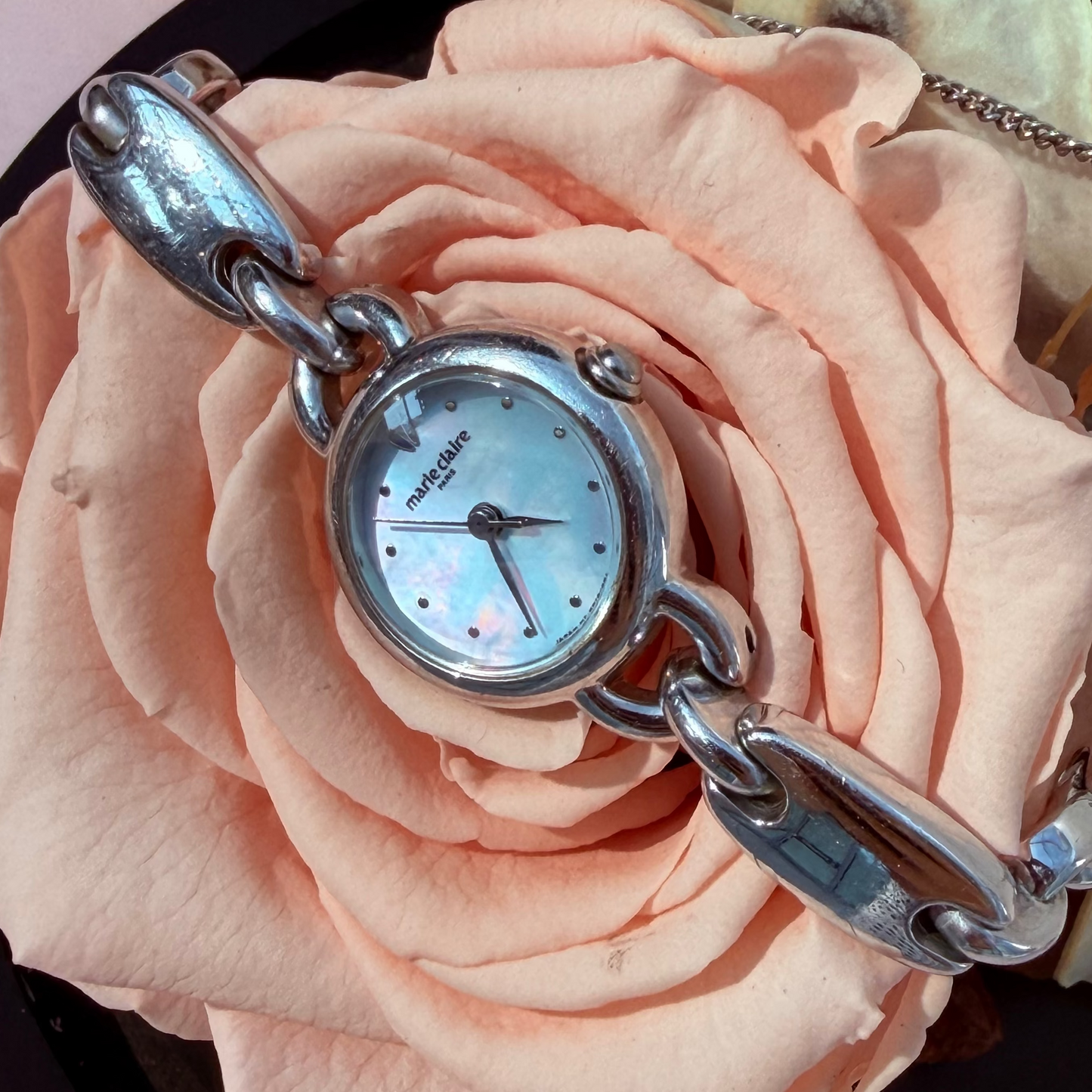 MARIE CLAIRE MOTHER OF PEARL DIAL QUARTZ LADIES WATCH