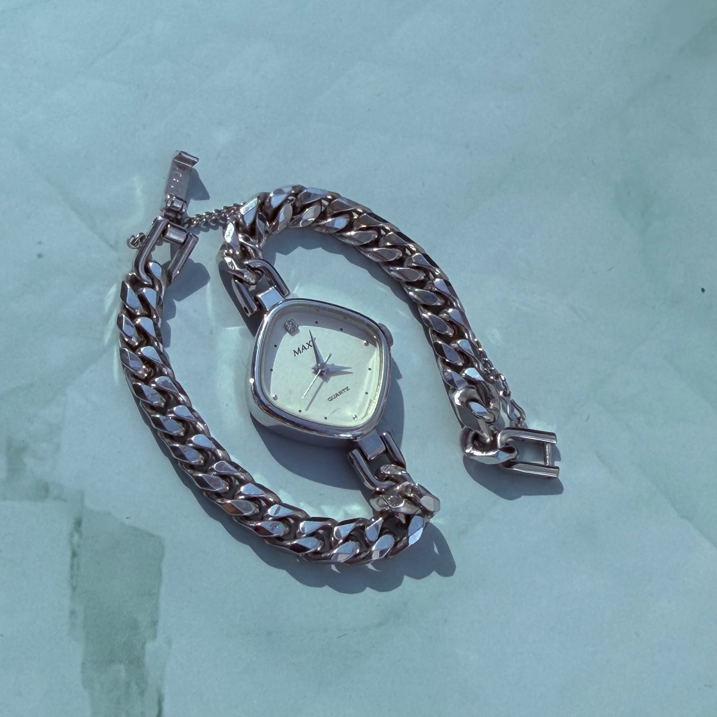ORIENT QUARTZ SILVER-TONE LADIES BRACELET WATCH
