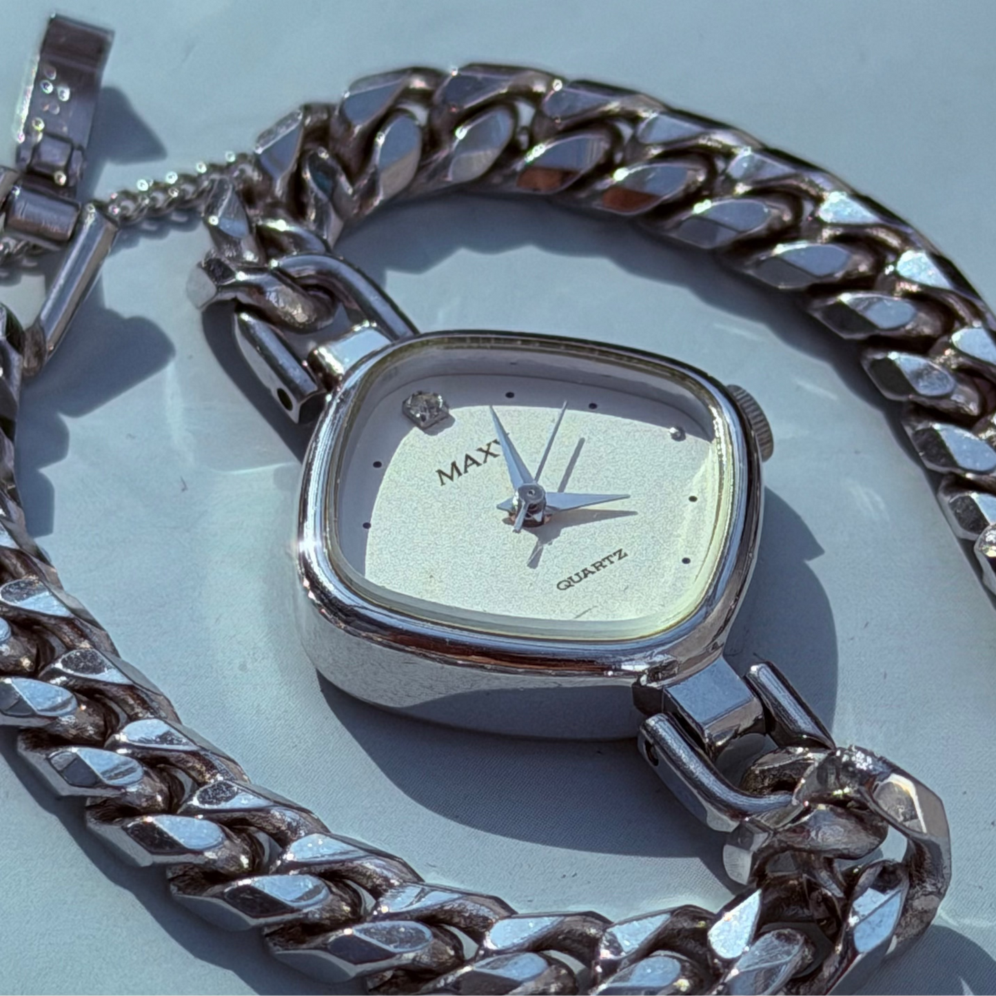 ORIENT QUARTZ SILVER-TONE LADIES BRACELET WATCH