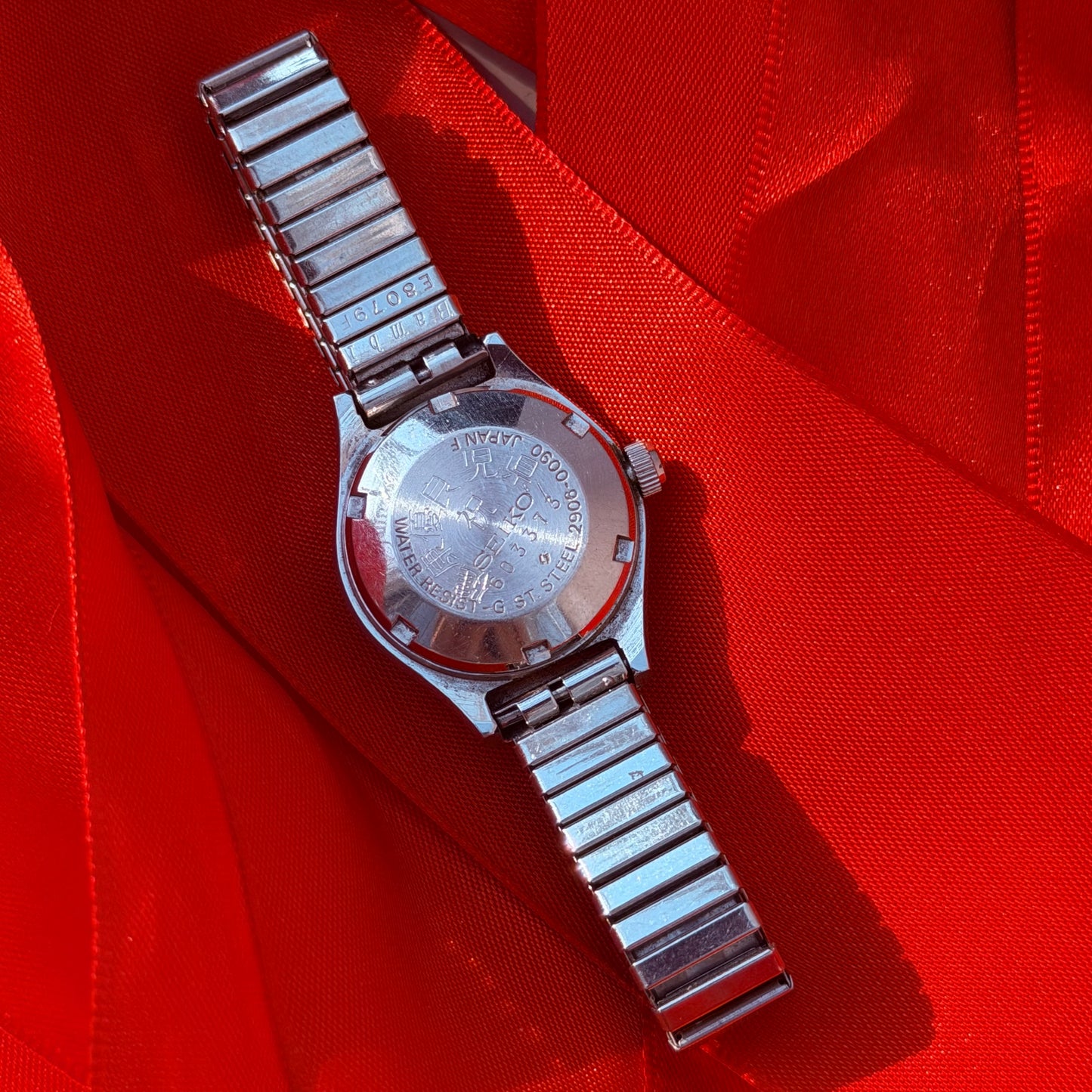 SEIKO 5 21 JEWELS AUTOMATIC JAPAN PRE-LOVED WATCH