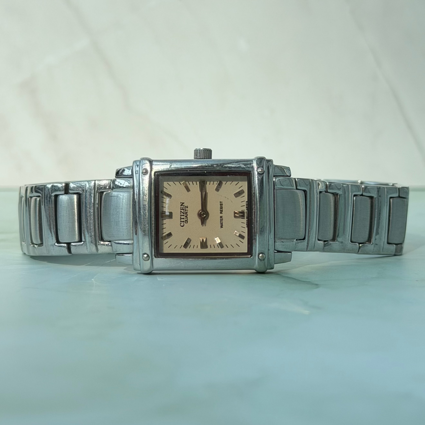 CITIZEN QUARTZ WATER RESIST PRE-LOVED WATCH