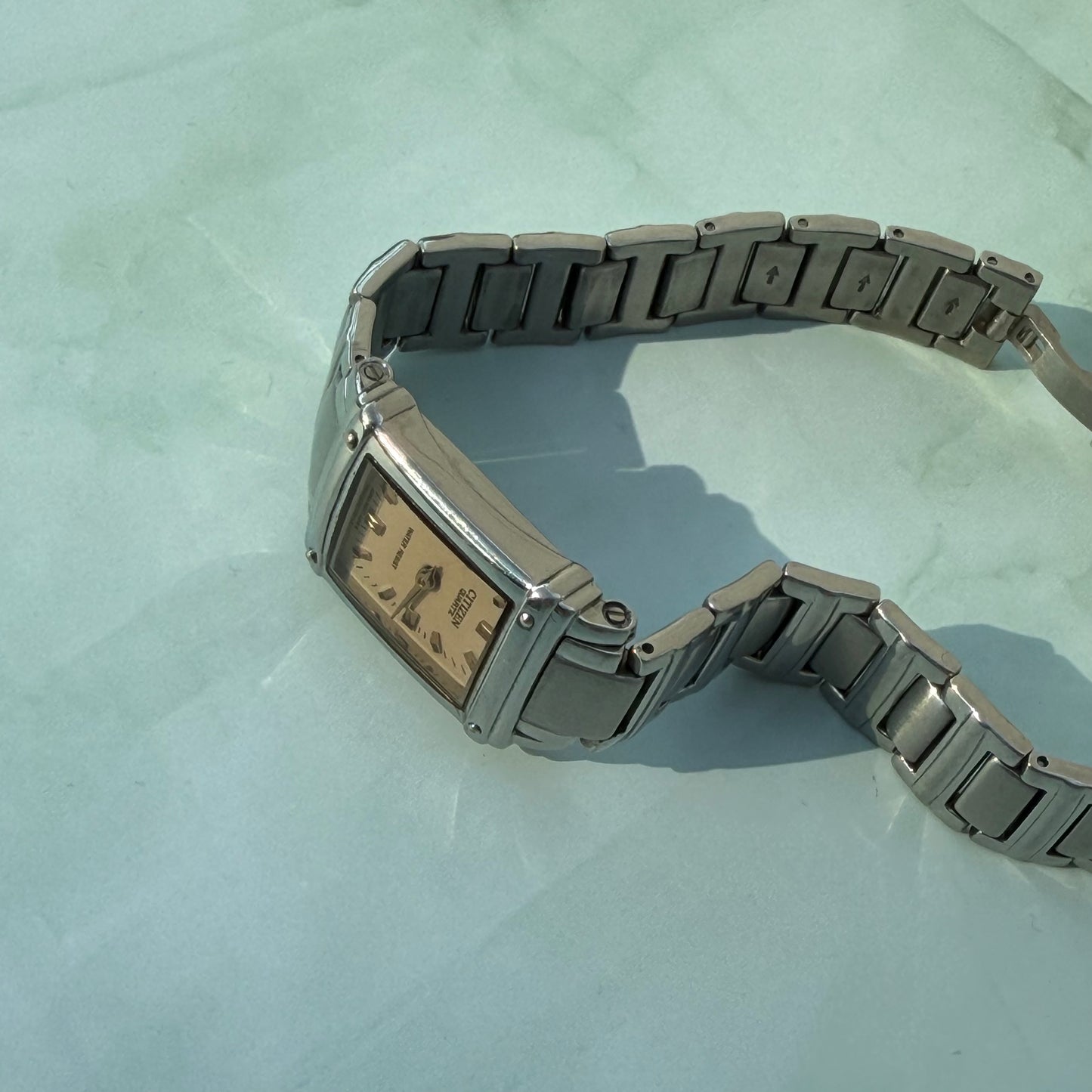 CITIZEN QUARTZ WATER RESIST PRE-LOVED WATCH