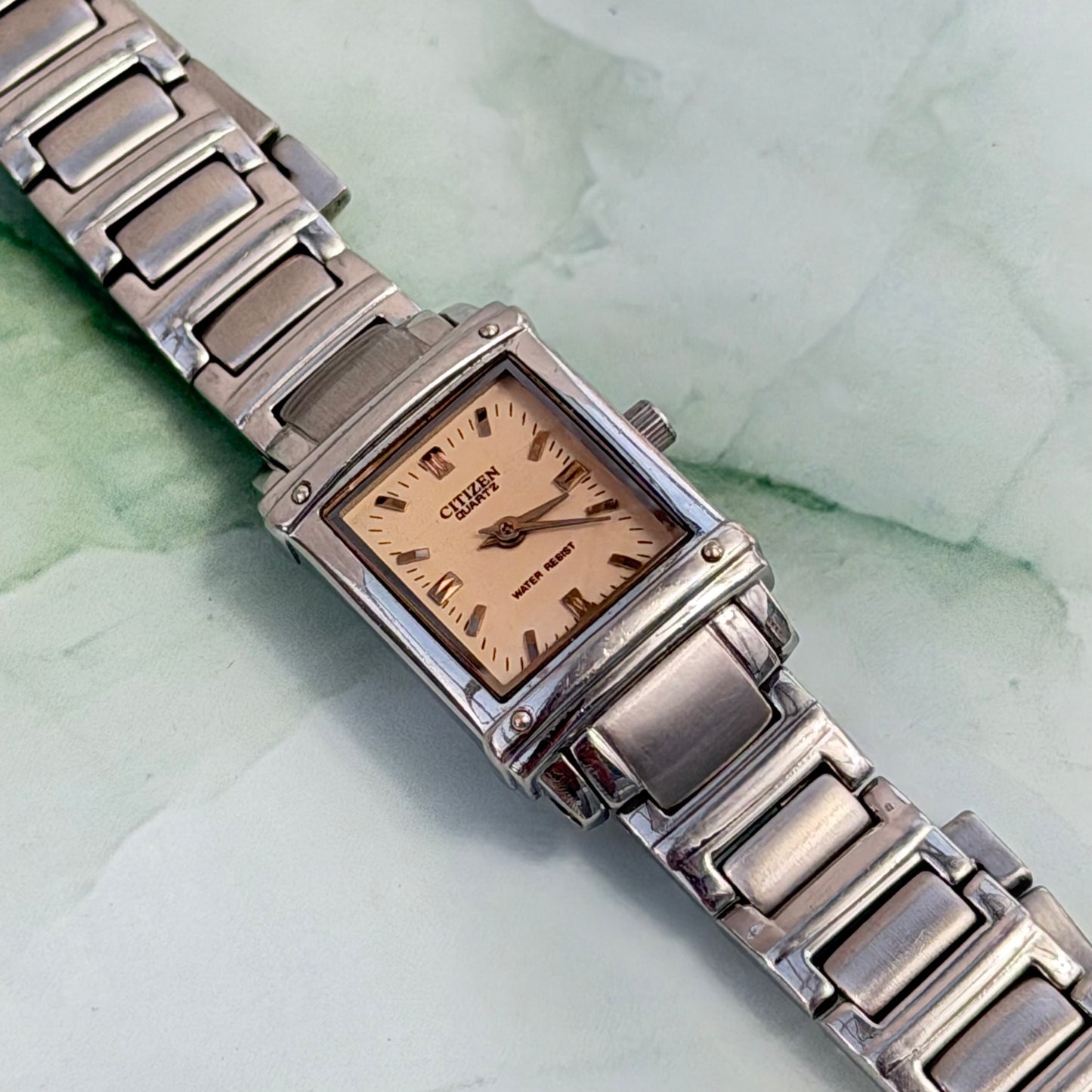 CITIZEN QUARTZ WATER RESIST PRE-LOVED WATCH