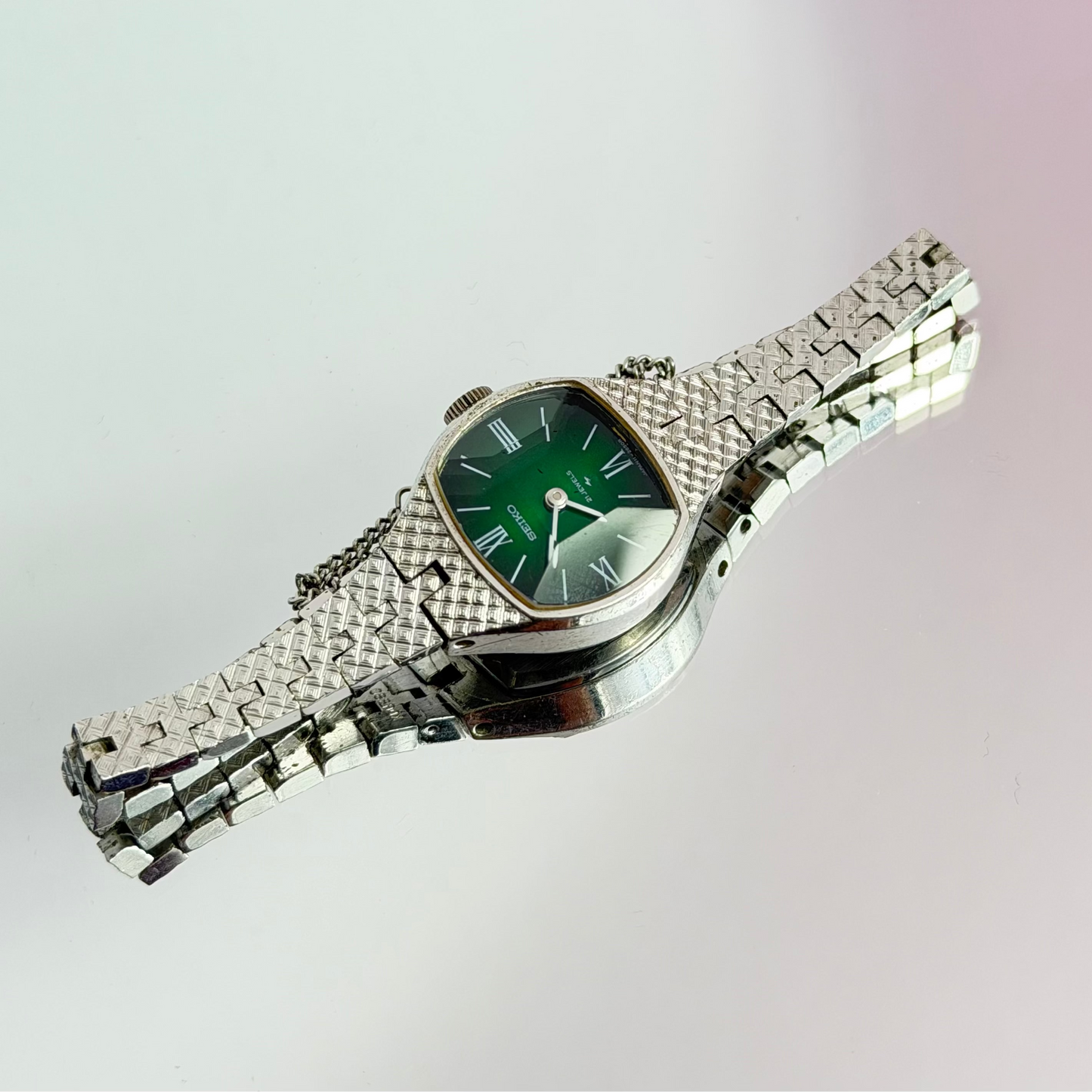 SEIKO QUARTZ JAPAN PRELOVED WATCH